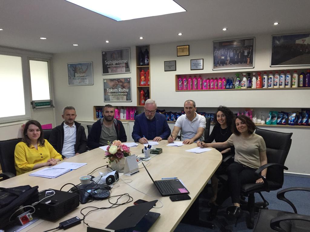 Reckitt Benckiser'de TİS İmzalandı