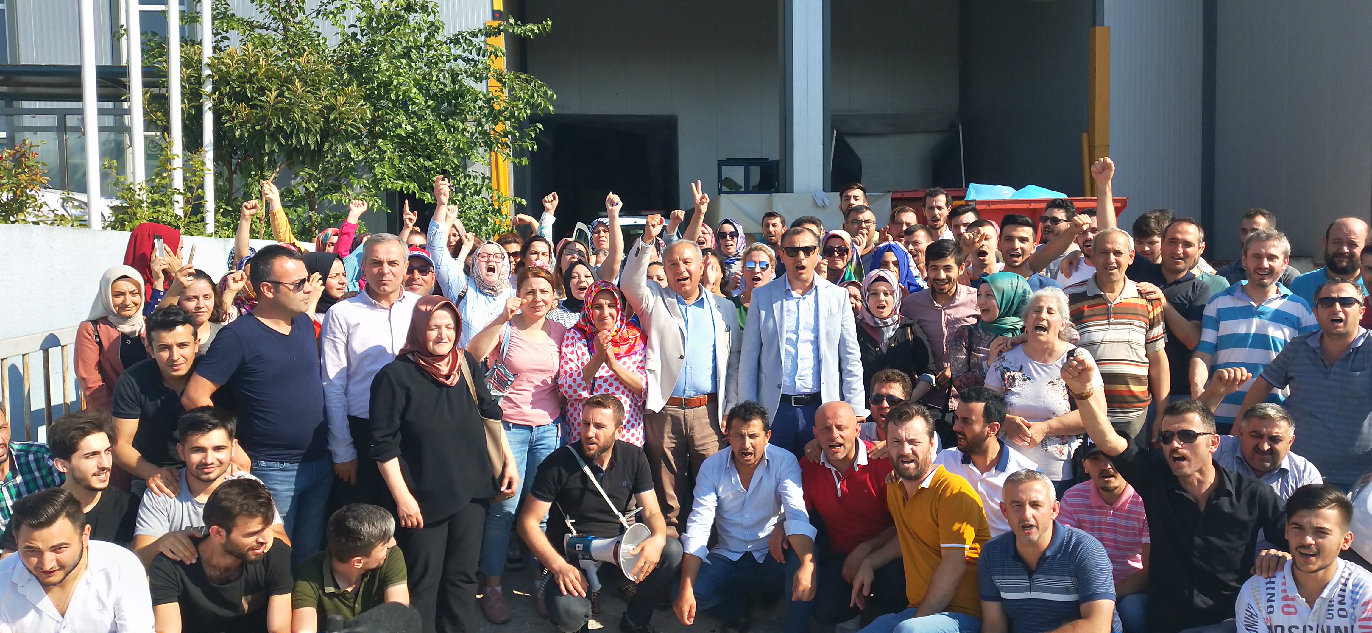 DEMO PLASTİK SENDİKALI OLACAK!