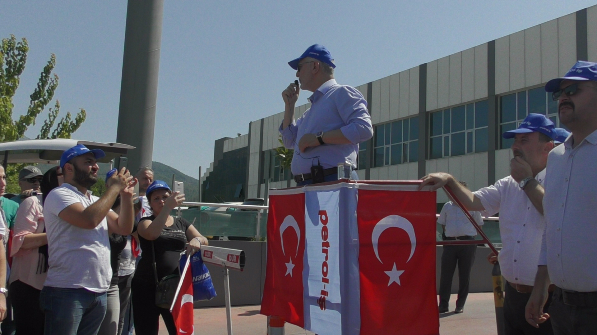 Genel Başkanımız Standard Profil Ege İşyerindeki Üyelerimizle Bir Araya Geldi