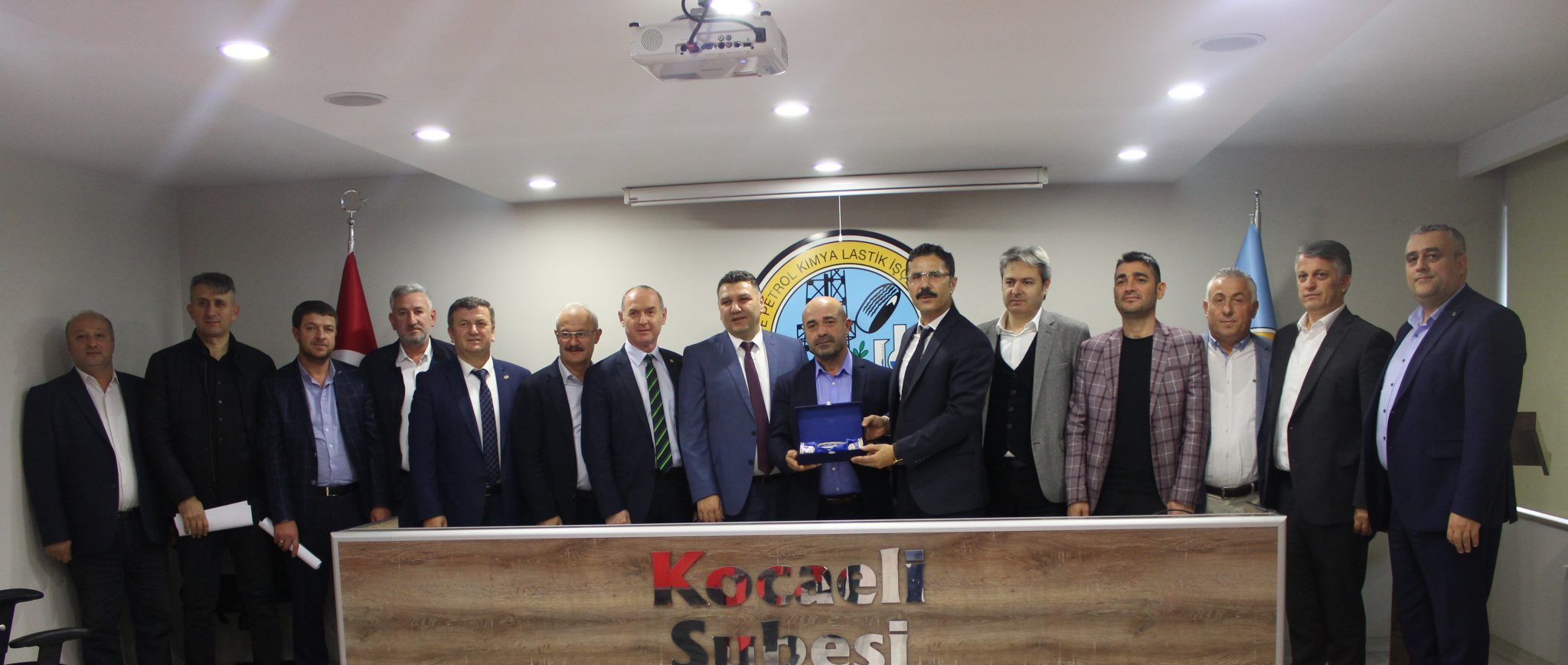 Türk-İş Heyetinden Şubemize Ziyaret