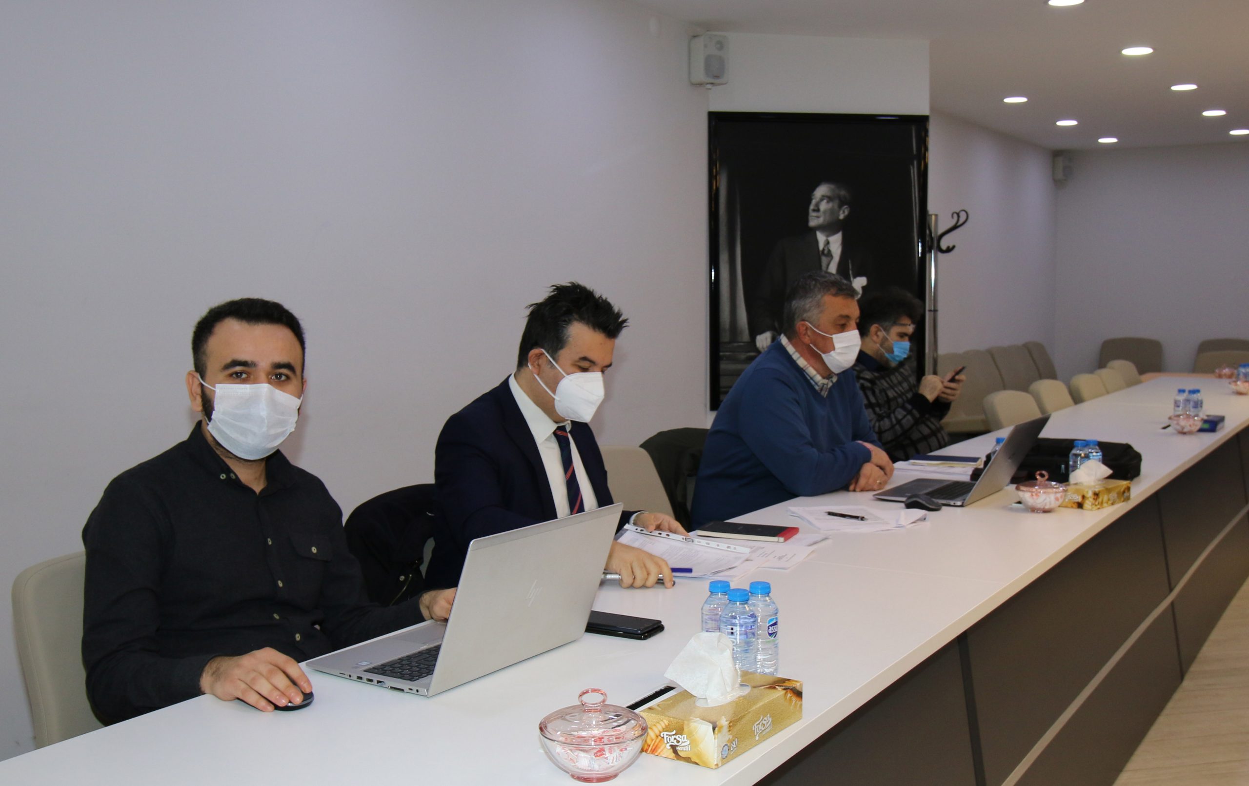 Ege Kimya ve Egesil Kimya İşyerinde TİS Müzakereleri Başladı