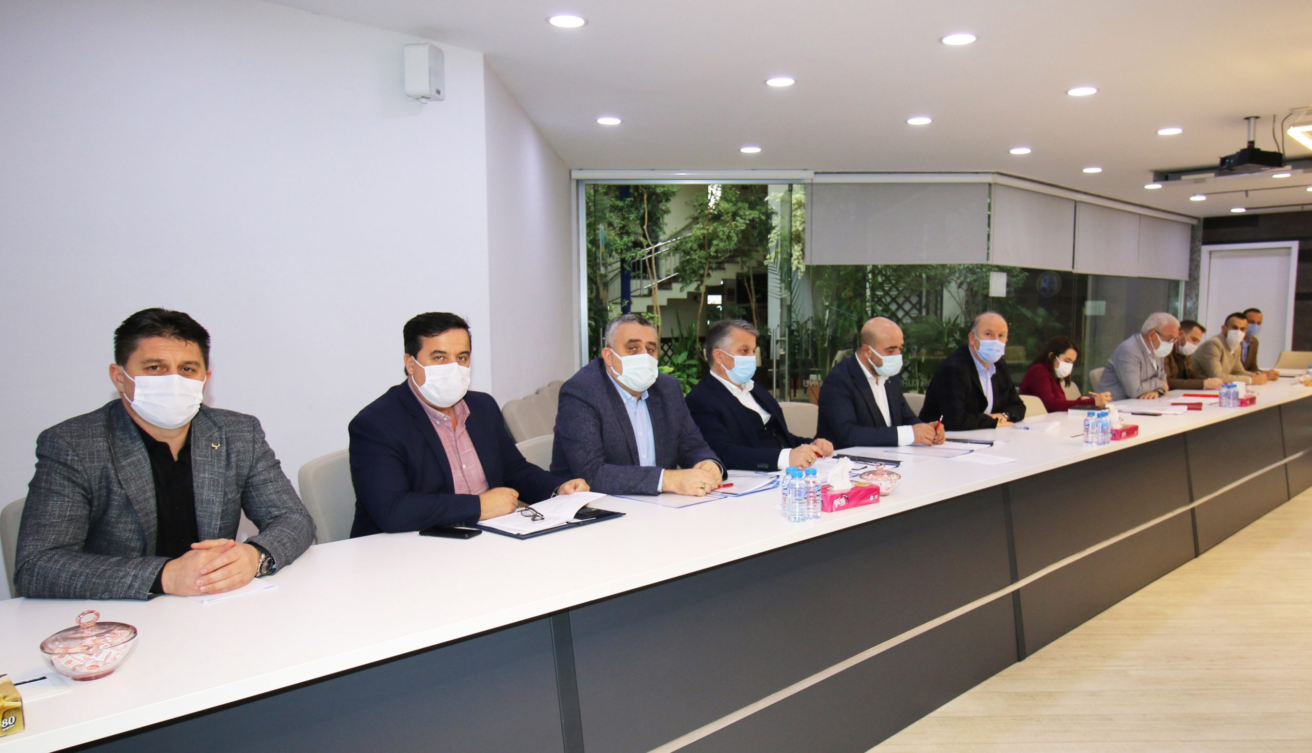 Ege Kimya ve Egesil Kimya İşyerinde TİS Müzakereleri Başladı