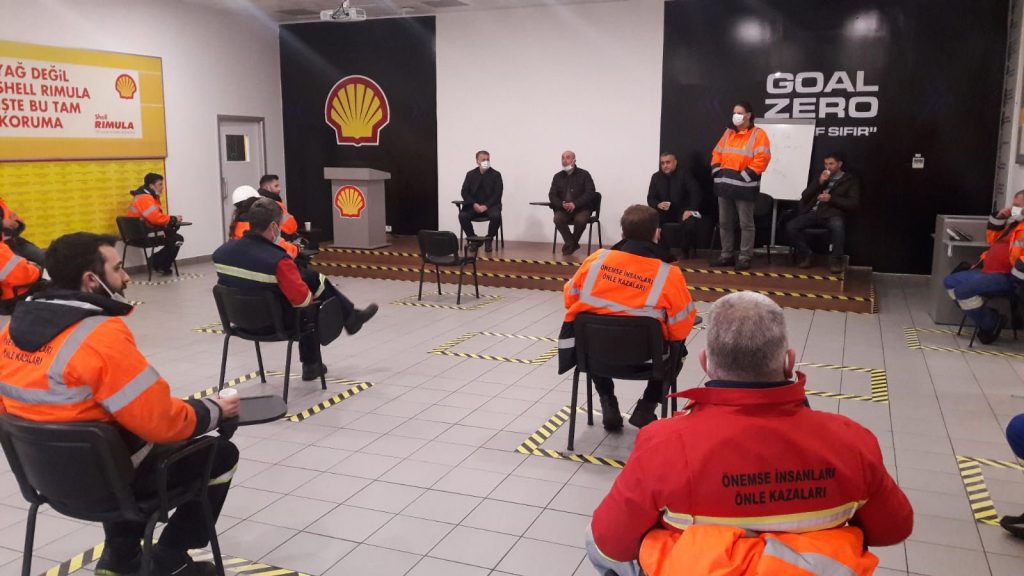 Shell&Turcas İşyerinde Çalışan Üyelerimizden Protesto Eylemi