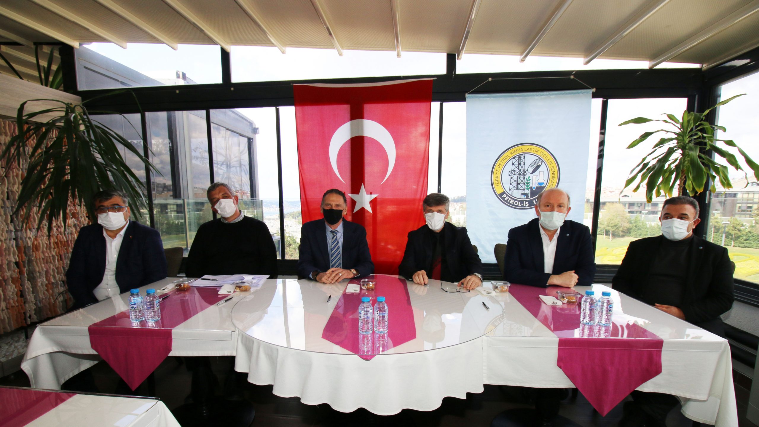 Ege Kimya ve Egesil Kimya İşyerinde TİS İmzalandı