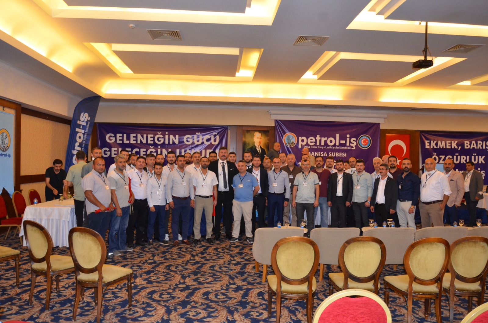 EMRAH YUNUS SARUHAN ŞUBE BAŞKANI OLDU