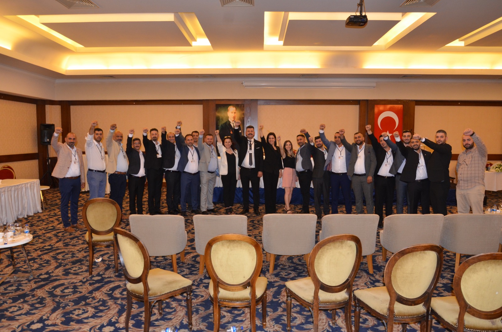 EMRAH YUNUS SARUHAN ŞUBE BAŞKANI OLDU