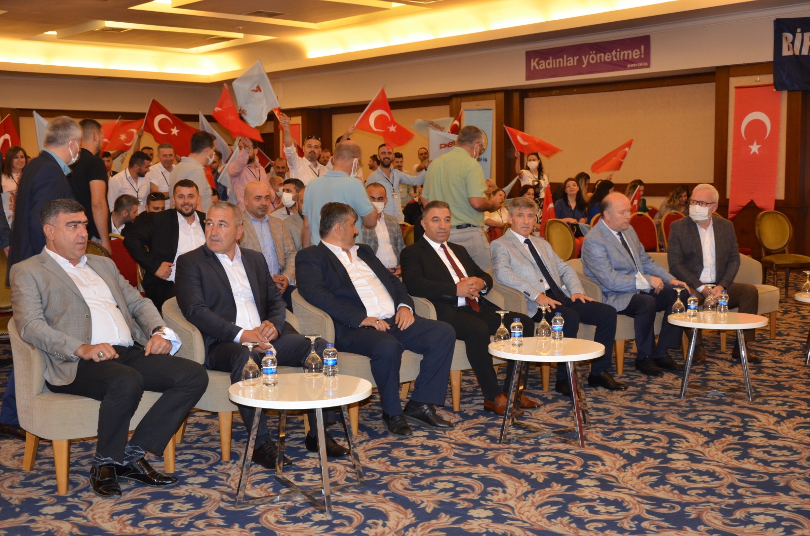 EMRAH YUNUS SARUHAN ŞUBE BAŞKANI OLDU