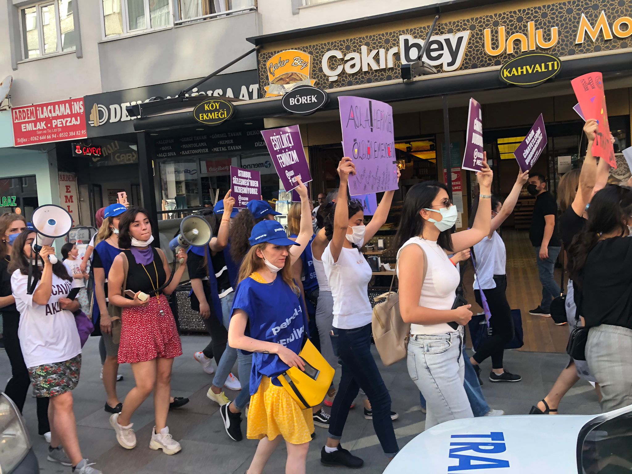 Gebze'de Kadınlar İstanbul Sözleşmesi İçin Basın Açıklaması Yaptı