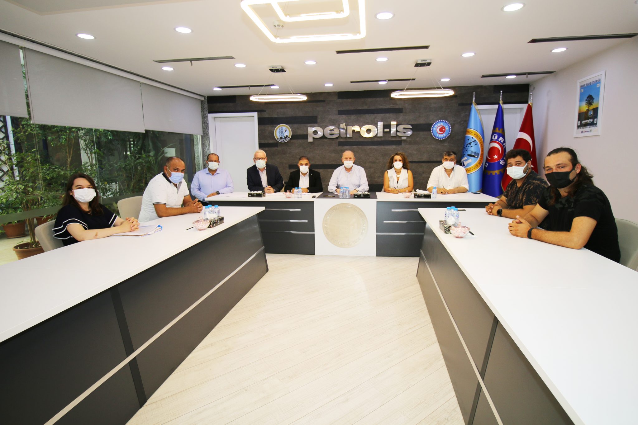 Mersin Şubemize Bağlı Ataş İşyerinde TİS İmza Töreni Genel Merkezimizde Yapıldı