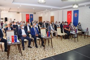 Türk-İş’in Düzenlediği “Çalışma Hayatında Güncel Gelişmeler” Semineri Yapıldı