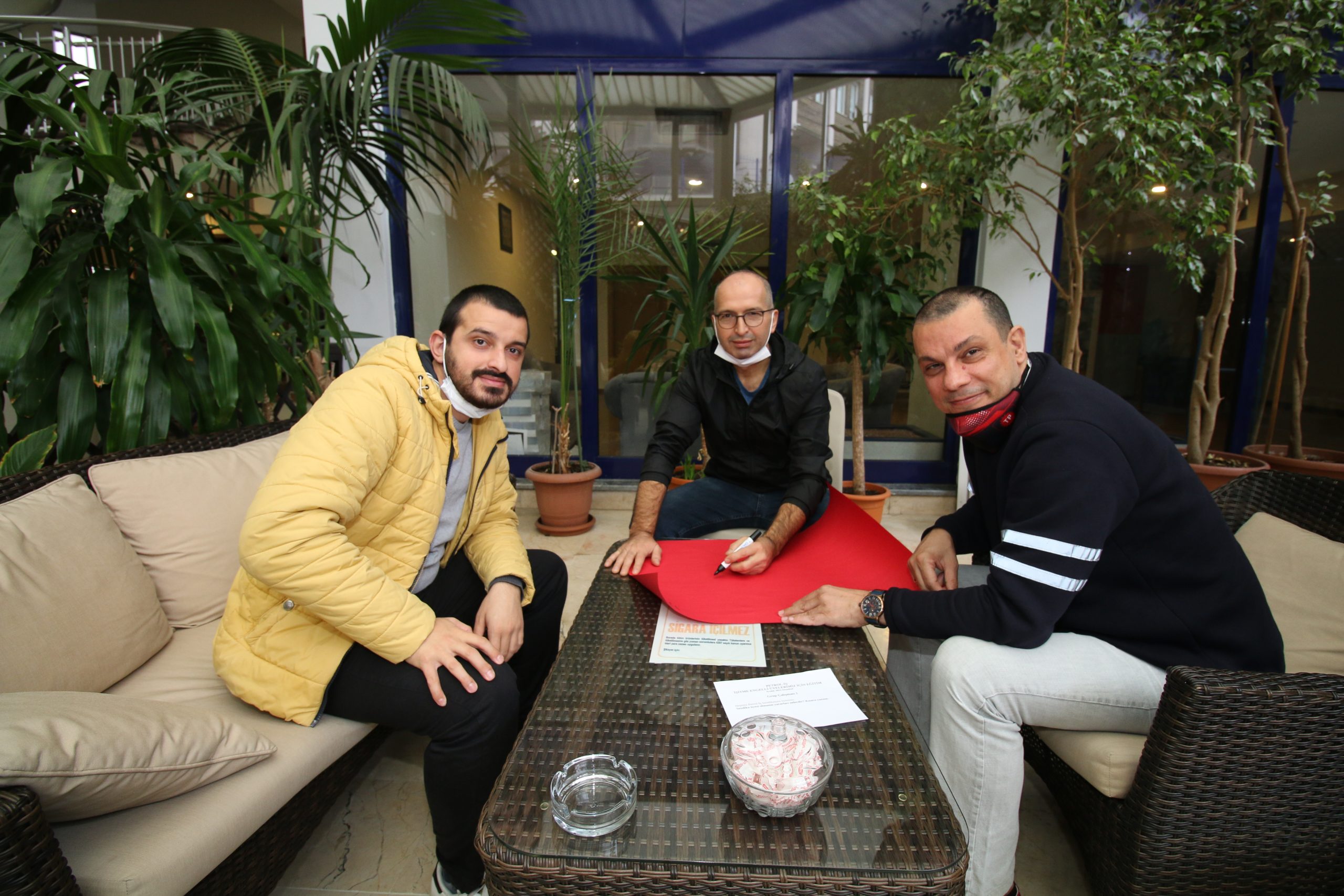 Türkiye’de Sendikal Alanda İlk Kez İşitme Engelli Üyeler İçin Sendikal Eğitim Yapılıyor