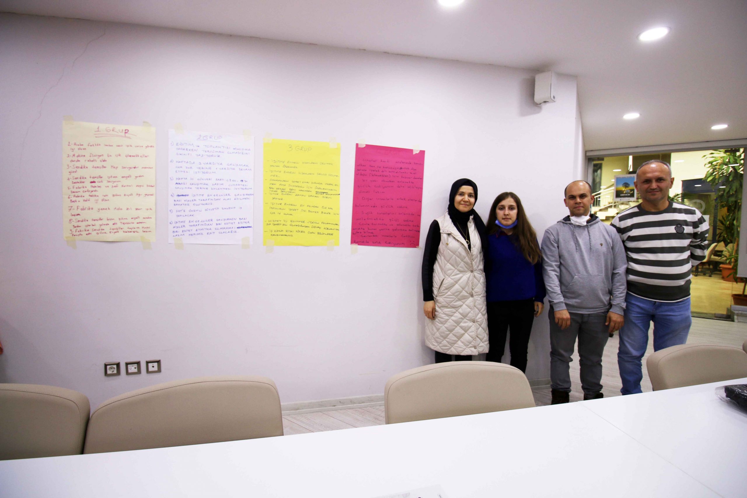 Türkiye’de Sendikal Alanda İlk Kez İşitme Engelli Üyeler İçin Sendikal Eğitim Yapılıyor