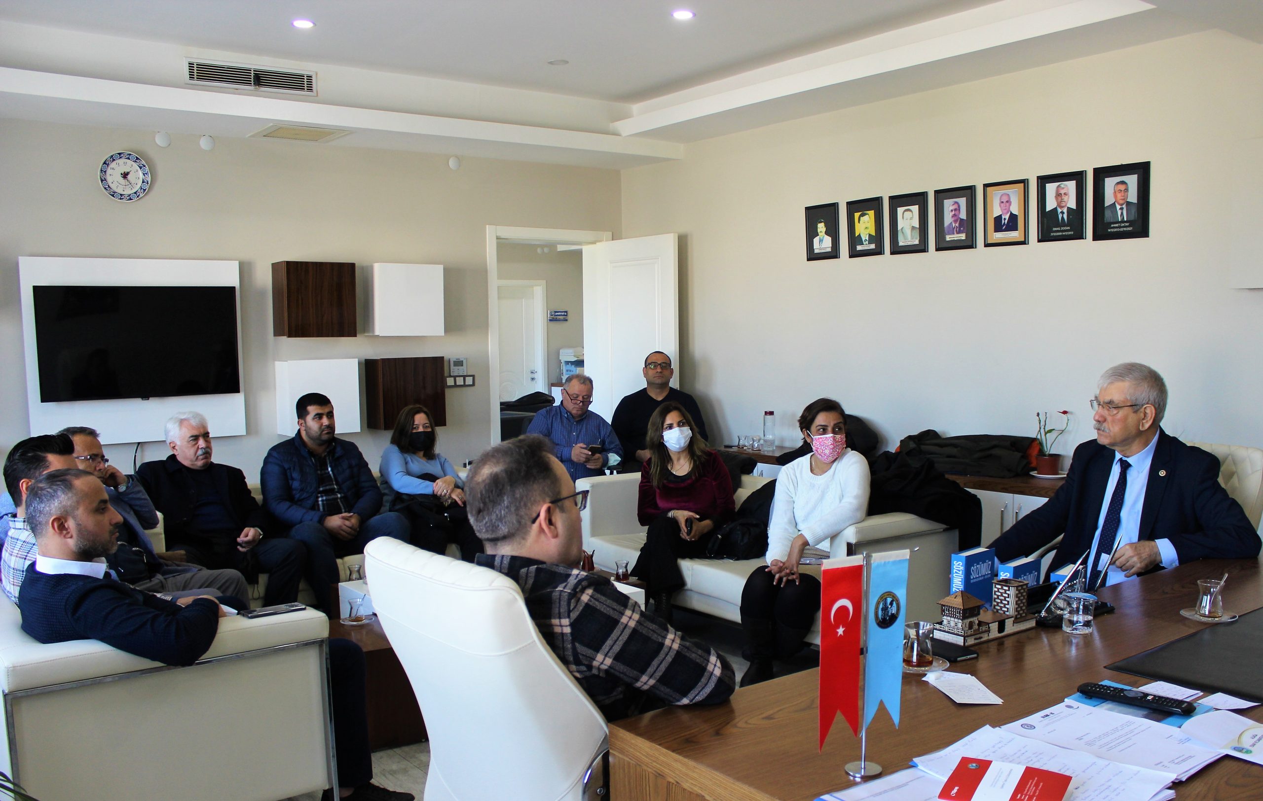 CHP 27. Dönem İzmir Milletvekili Kani Beko Aliağa Şubemizi Ziyaret Etti