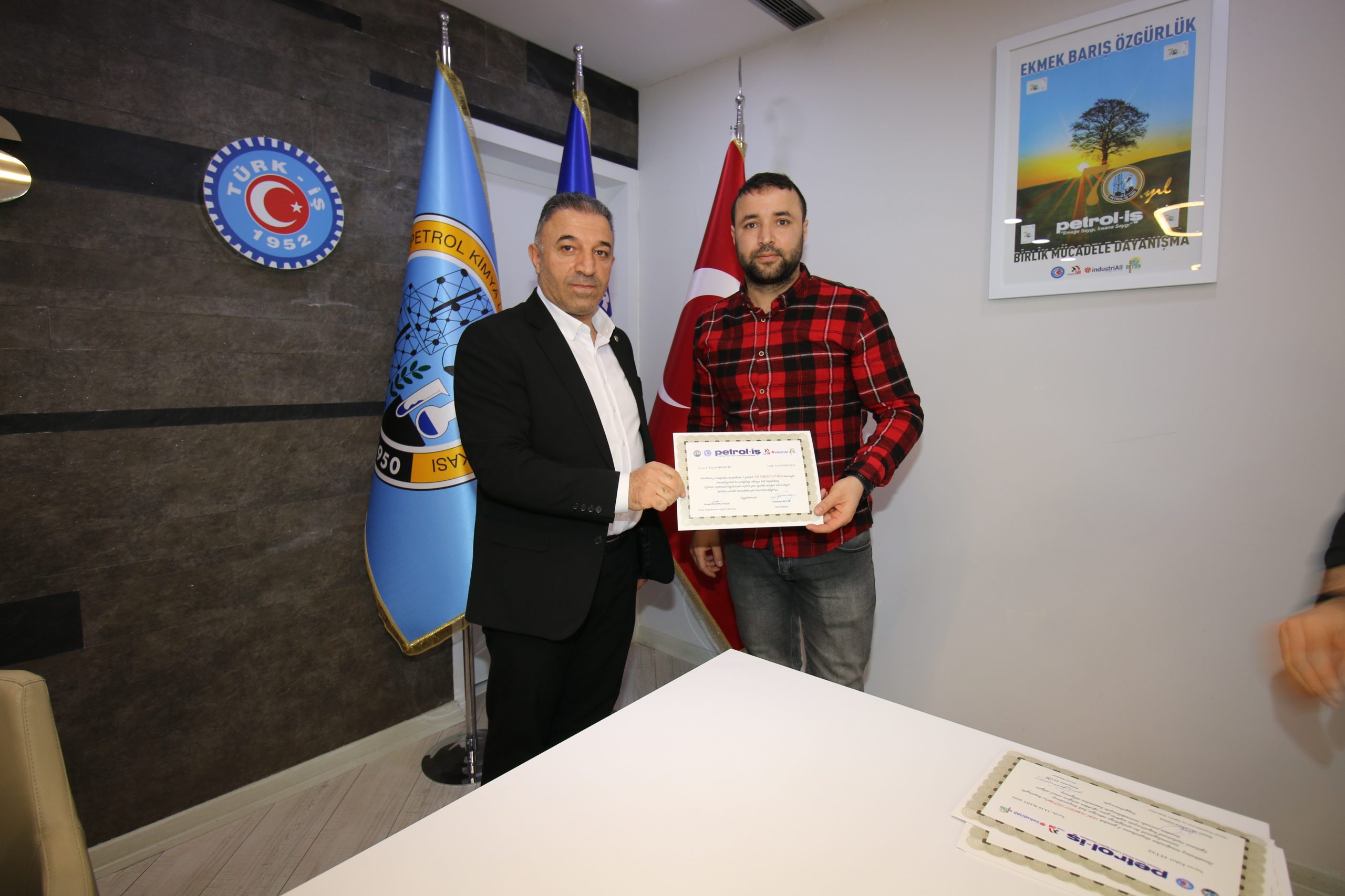 BAHAR DÖNEMİ İKİNCİ GRUP YENİ TEMSİLCİ EĞİTİMİ SONA ERDİ