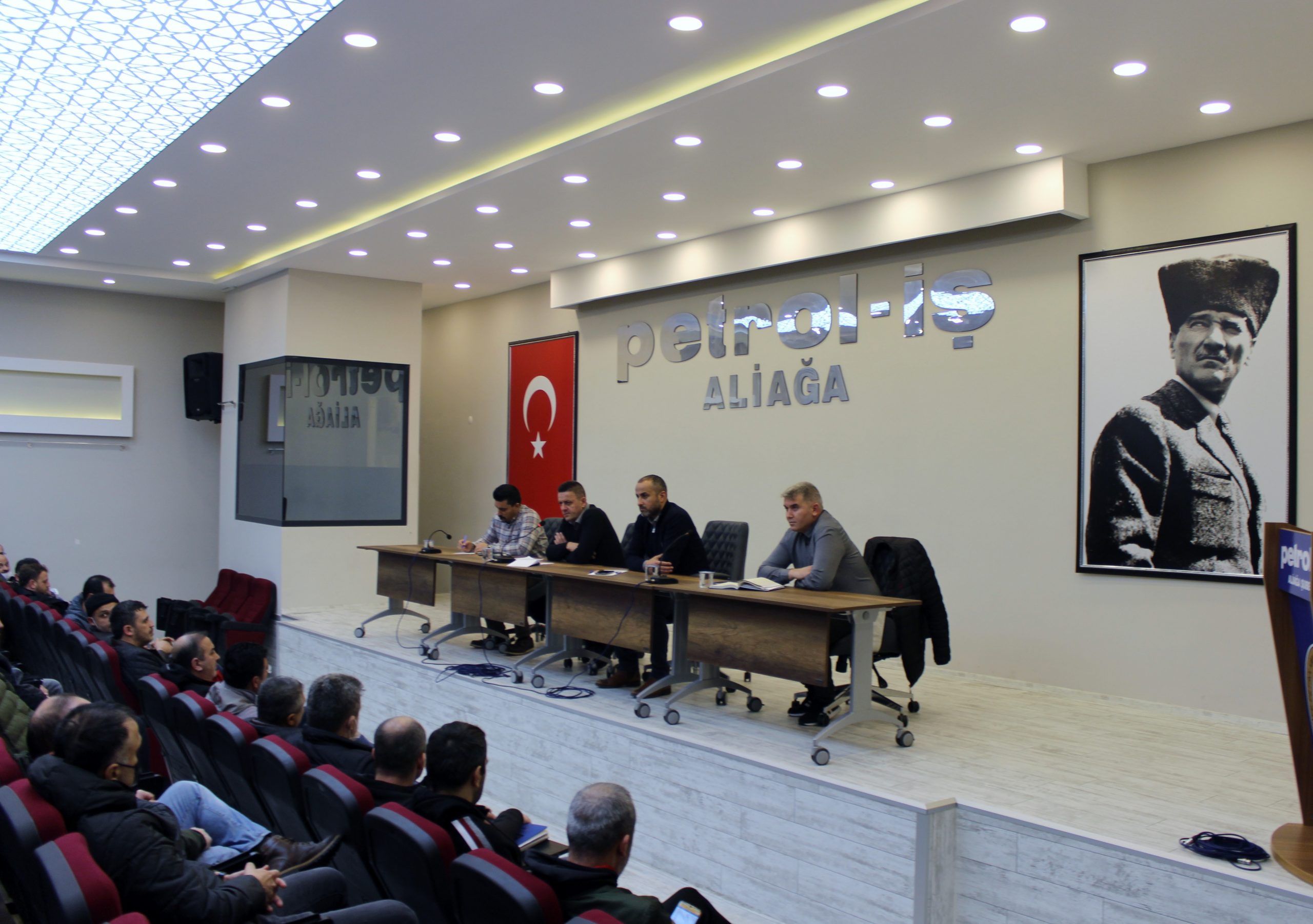 Aliağa Şubemizden Petkim’de Çalışan Üyelerimizle Toplantı