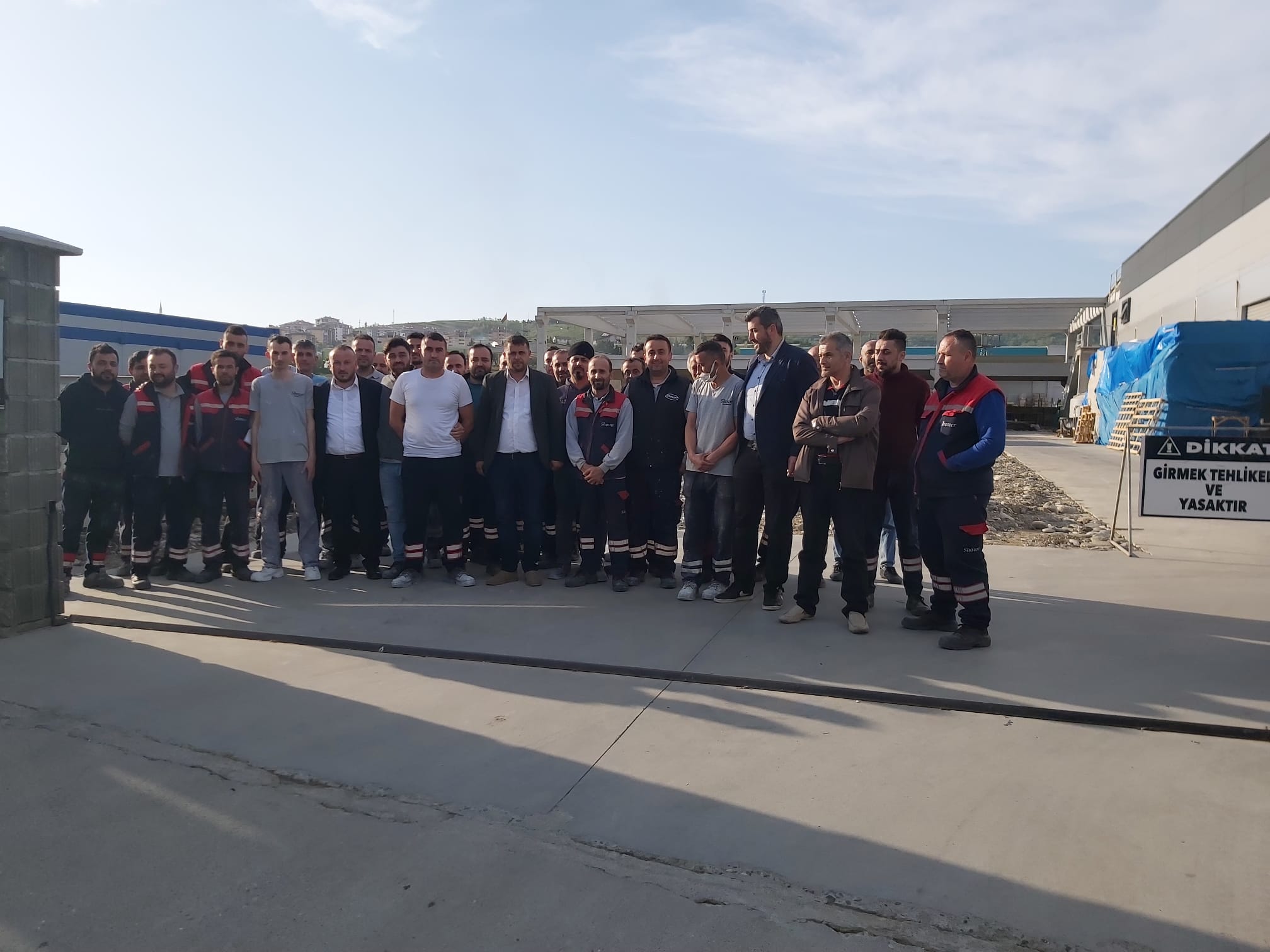 Yeni Örgütlendiğimiz Erduş İşyerinde TİS İmzalandı