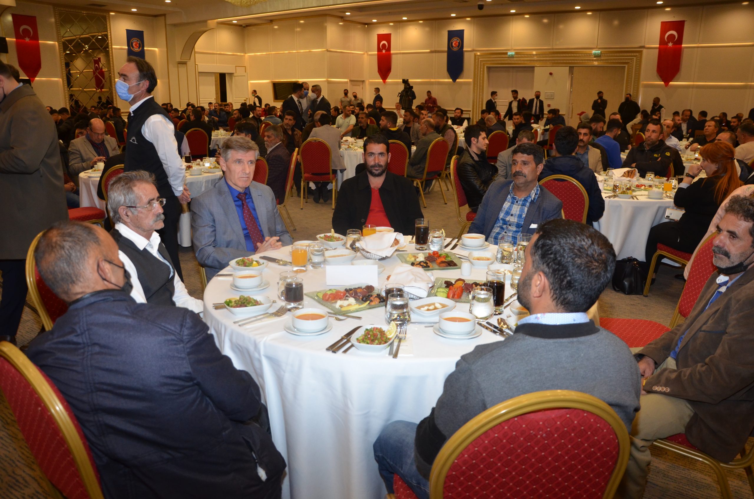 Genel Başkanımız Türk-İş’in Atık İşçileri ile Yaptığı İftar Programına Katıldı