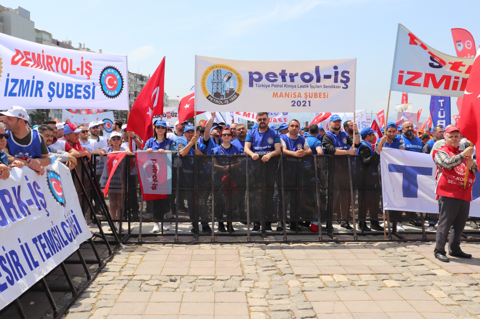 Manisa Şubemiz İzmir 1 Mayıs Alanında
