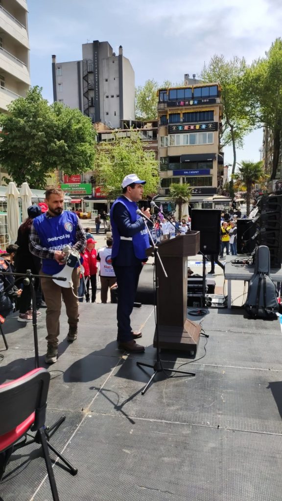 Bandırma 1 Mayıs’ı Coşkulu Bir Şekilde Kutladı