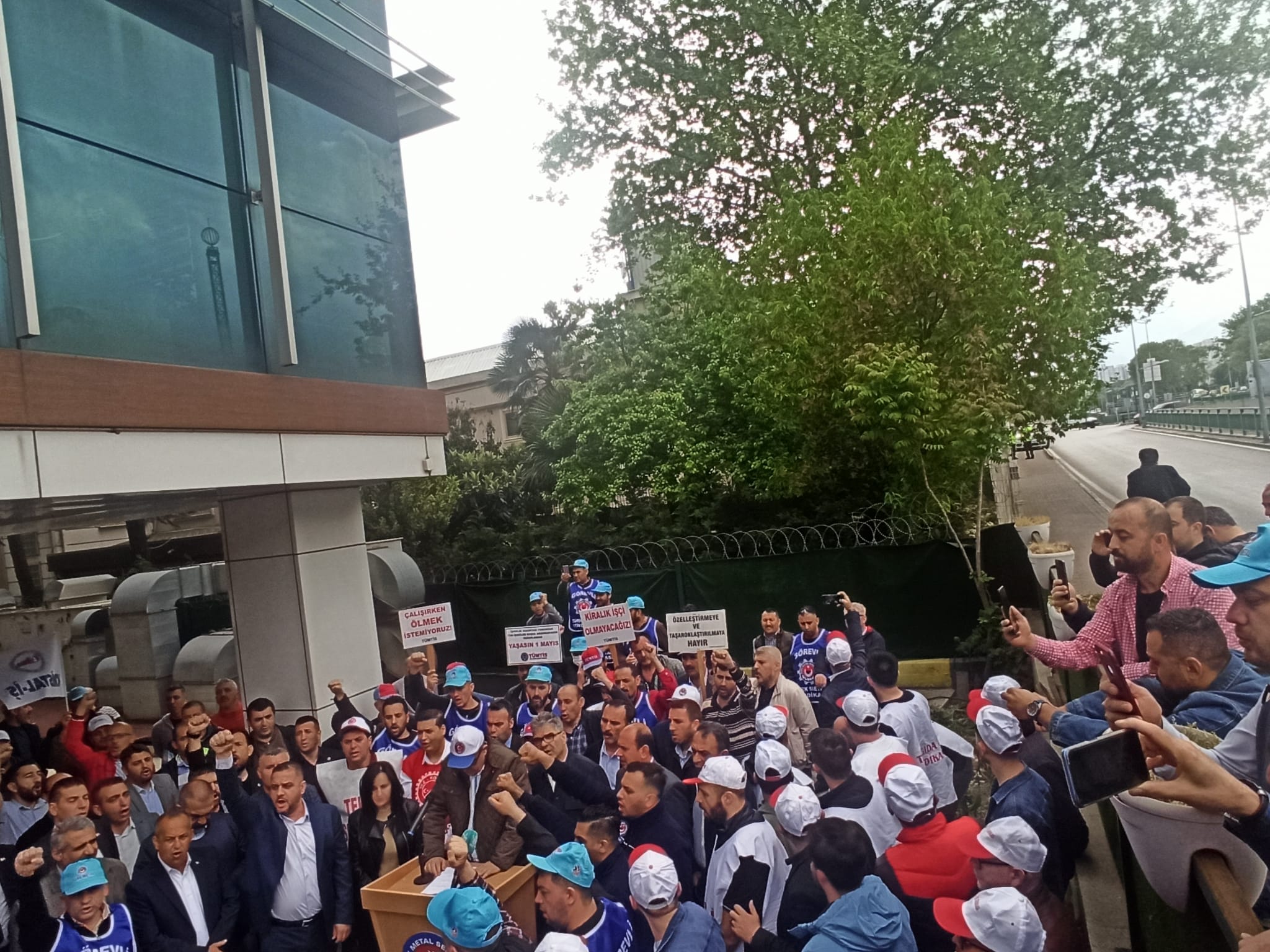 Bursa Şubemizde 1 Mayıs Kutlaması