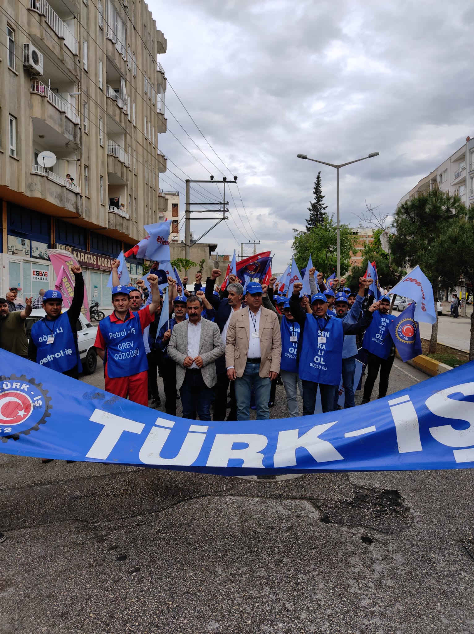 Adıyaman’da Kitlesel 1 Mayıs Kutlaması