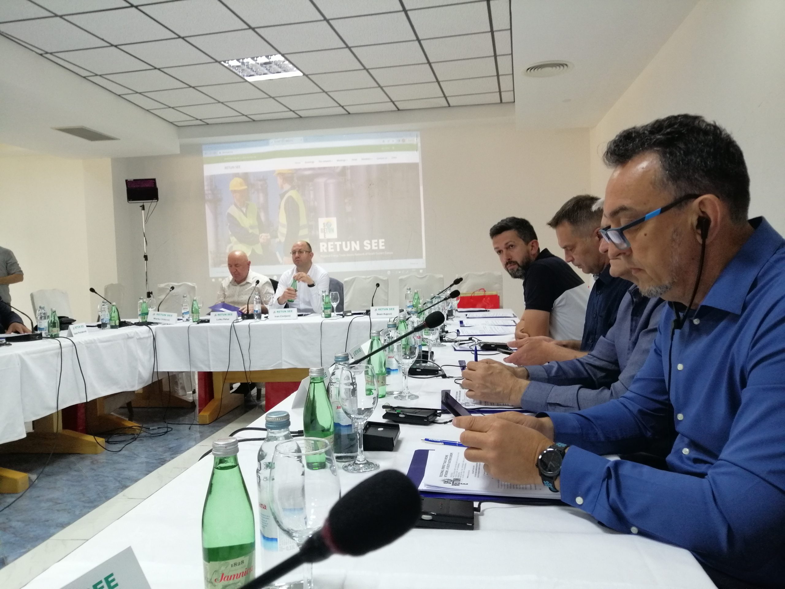 Retunsee Yönetim Kurulu: Kapitalizmin Krizinin Yükünü Emekçiler Çekmeyecek!