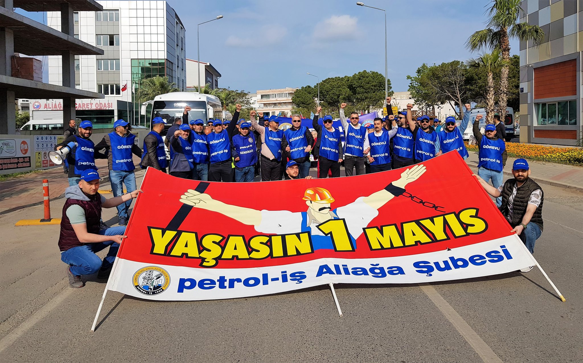 Aliağa’da 1 Mayıs Kutlaması