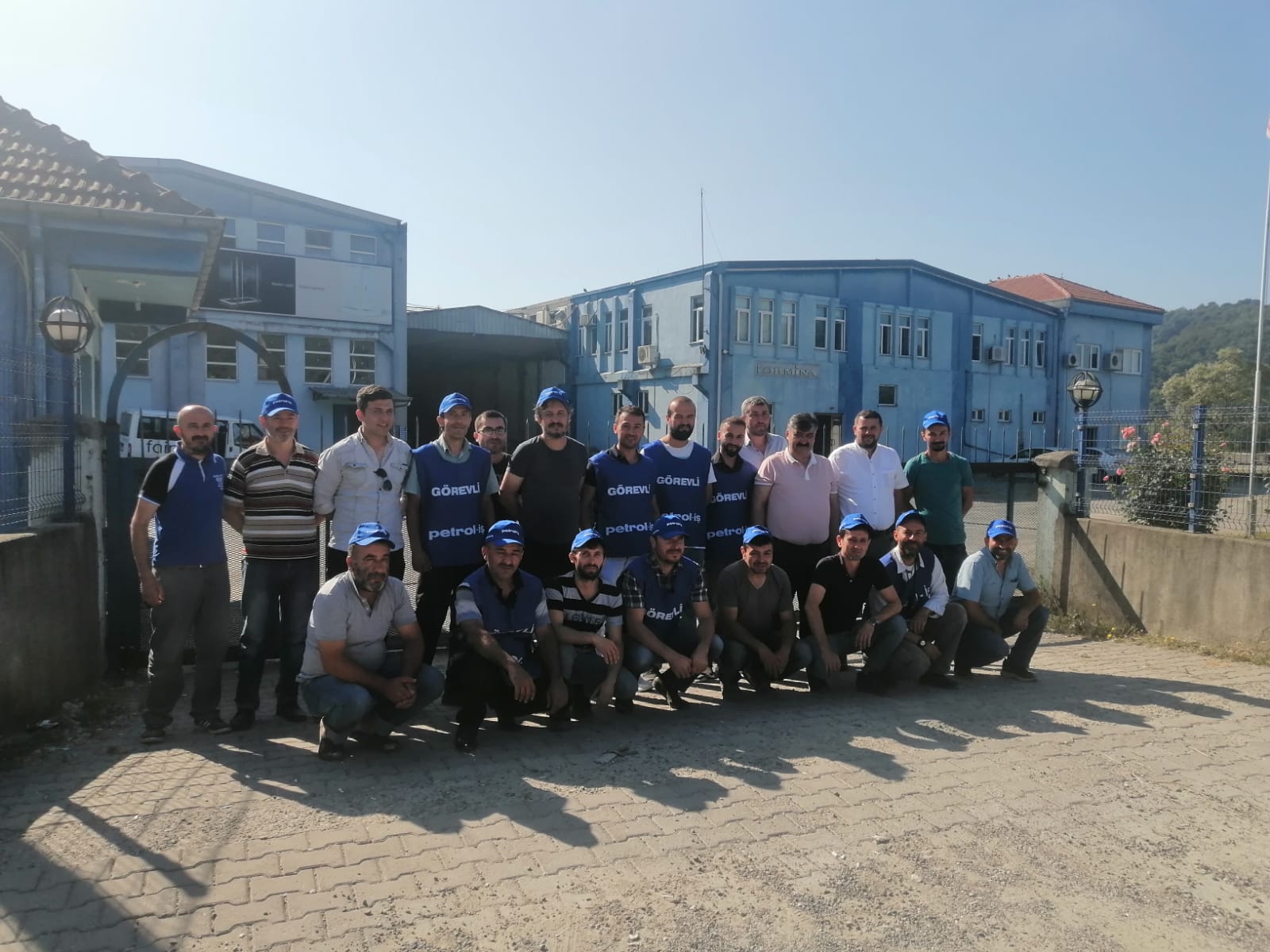 Genel Örgütlenme ve Eğitim Sekreterimiz Niyazi Recepkethüda’dan Ece Seramik Grevine Dayanışma Ziyareti