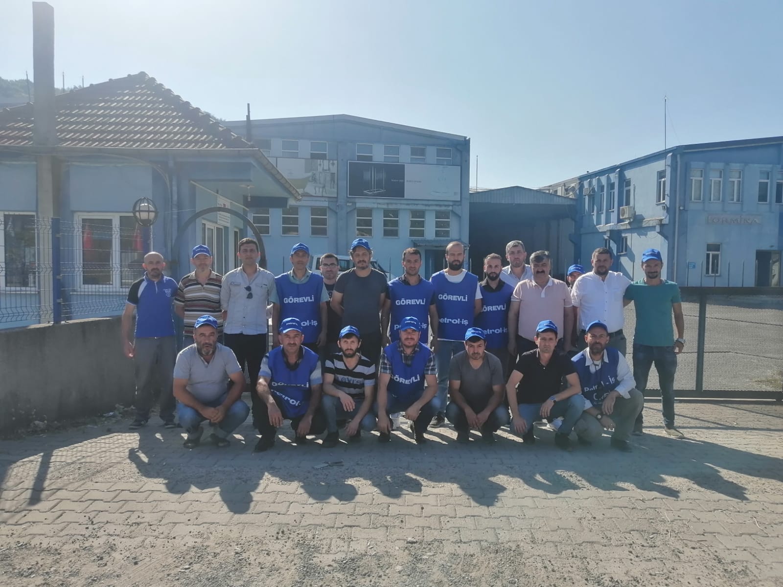 Genel Örgütlenme ve Eğitim Sekreterimiz Niyazi Recepkethüda’dan Ece Seramik Grevine Dayanışma Ziyareti