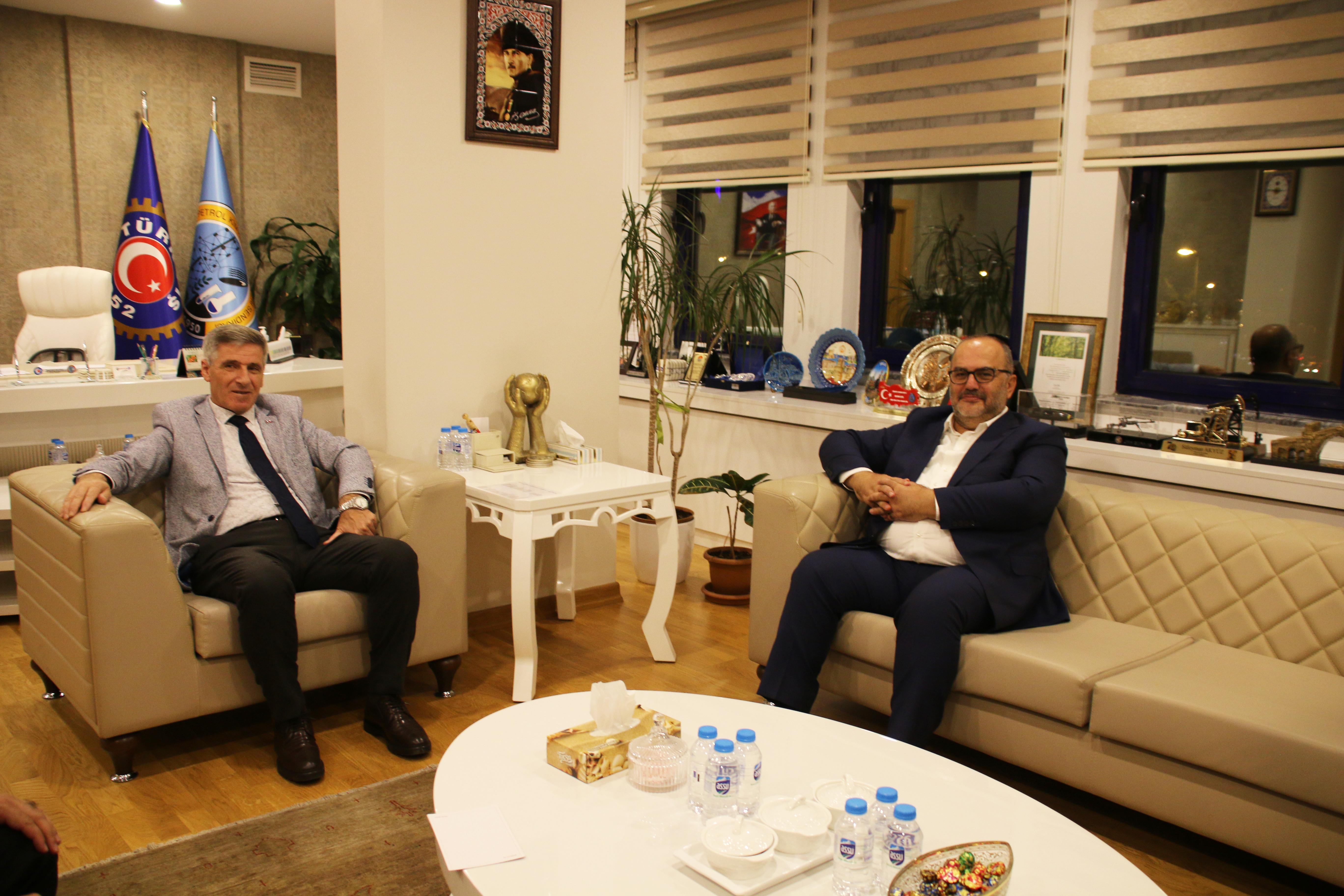Kocaeli Şube Yöneticilerimiz ve Gübretaş İşyeri Temsilcilerimiz Genel Merkezimizde