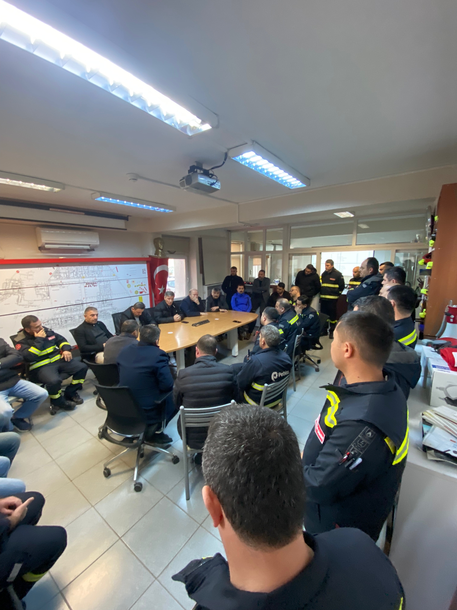 Merkez Yöneticilerimiz İş Kazasının Ardından Petkim’de