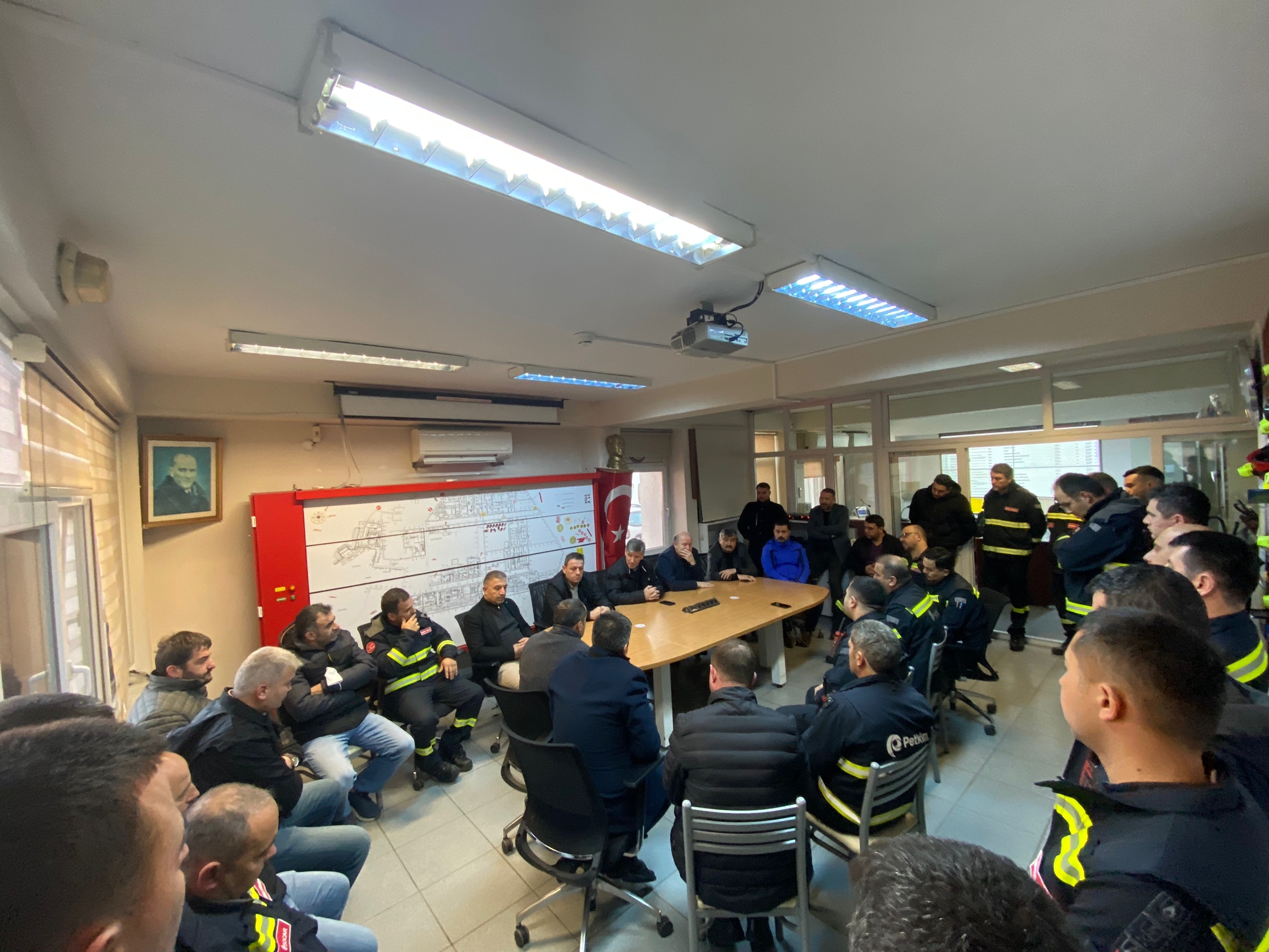 Merkez Yöneticilerimiz İş Kazasının Ardından Petkim’de