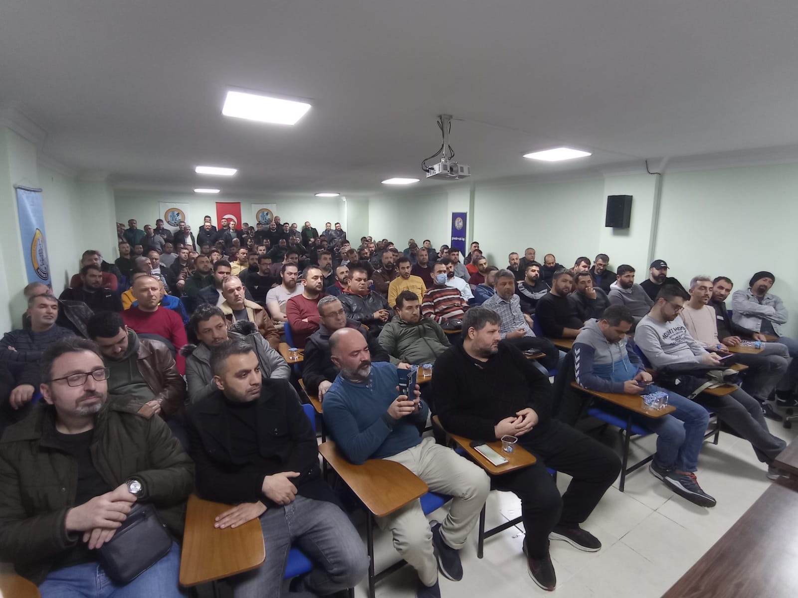 Mersin Şubemizde Üyelerimizle Toplantı