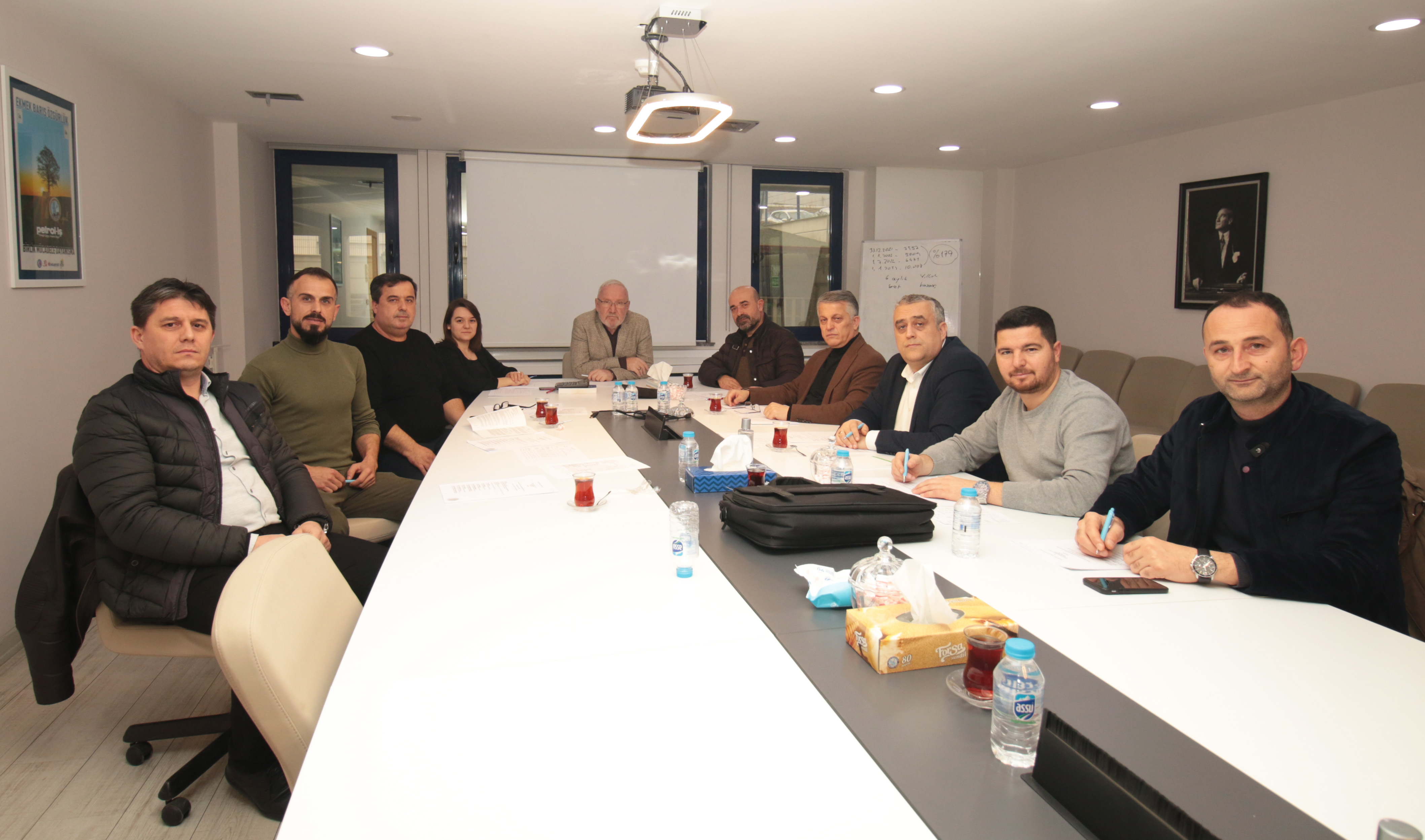 Ege Kimya ve Ege Sil Kimya İşyerlerinde TİS Taslak Çalışması Yapıldı