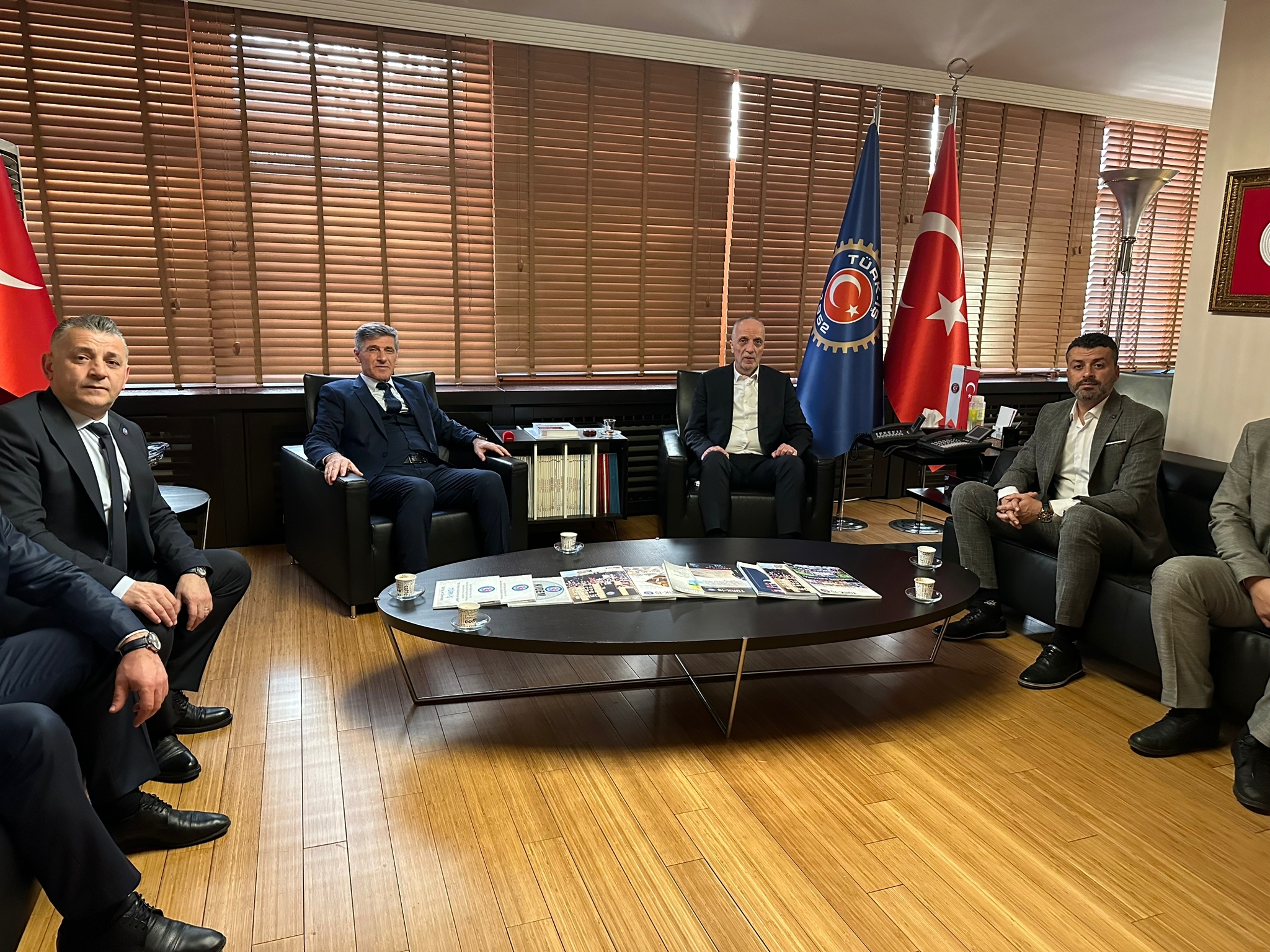 Konfederasyonumuz Türk-İş’e Ziyaret