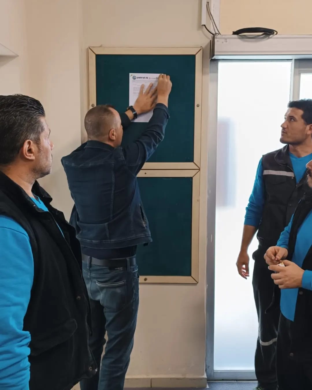 Soda, Kromsan Fabrikaları ve Tuz İşletmesi İşyerlerinde Grev İlanı Asıldı