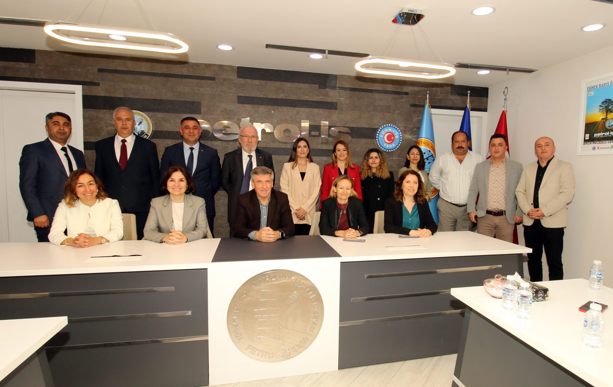 Novartis İşyerinde TİS İmzalandı