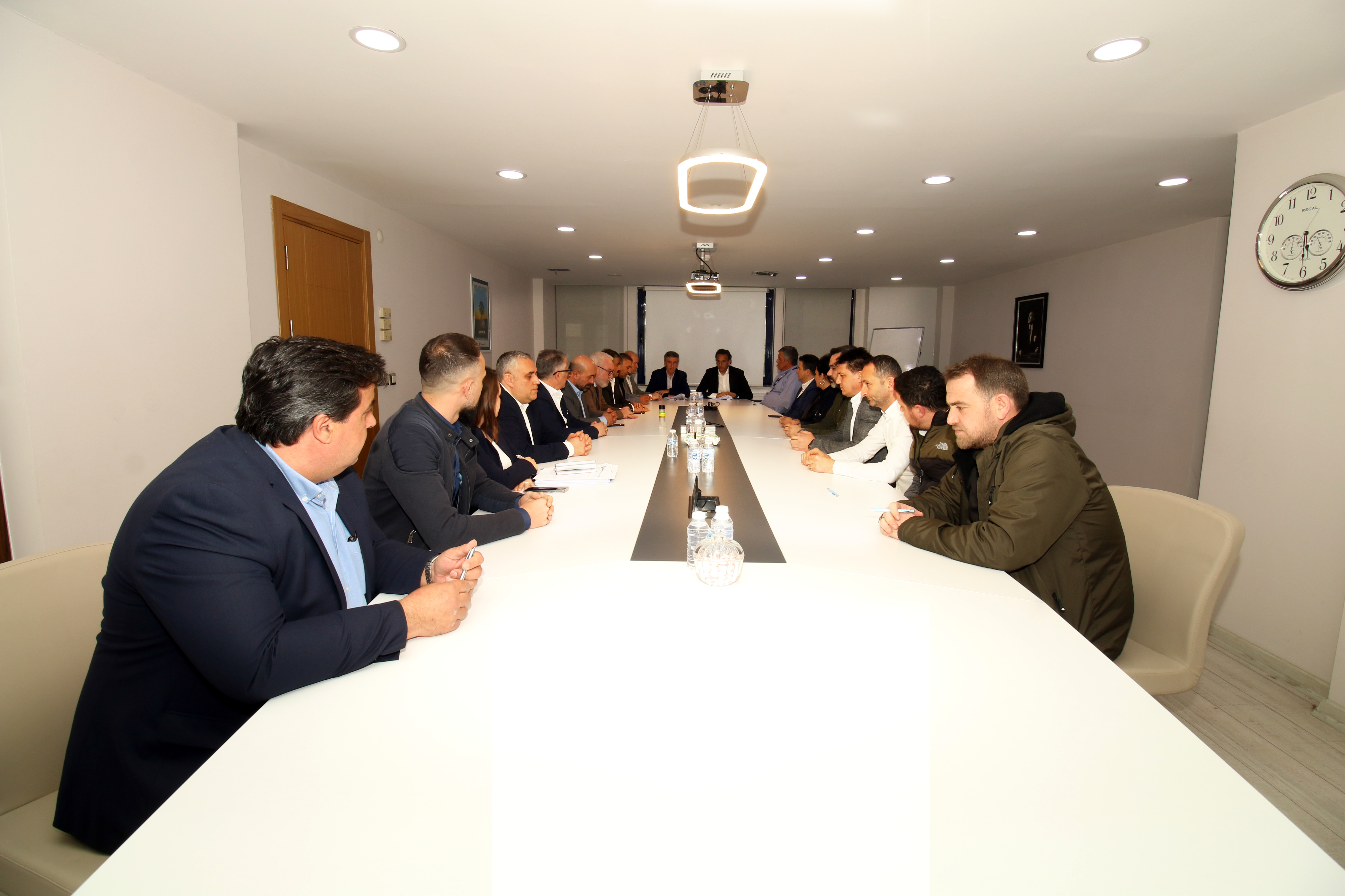 Ege Kimya ve Egesil Kimya İşyerinde TİS İmzalandı