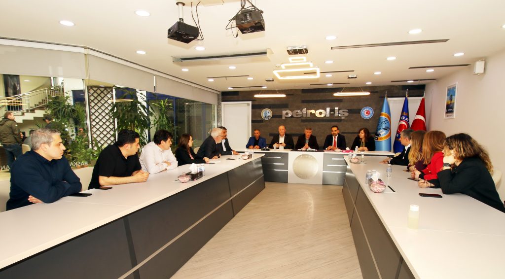 Sandoz Grup İşyerinde TİS İmzalandı