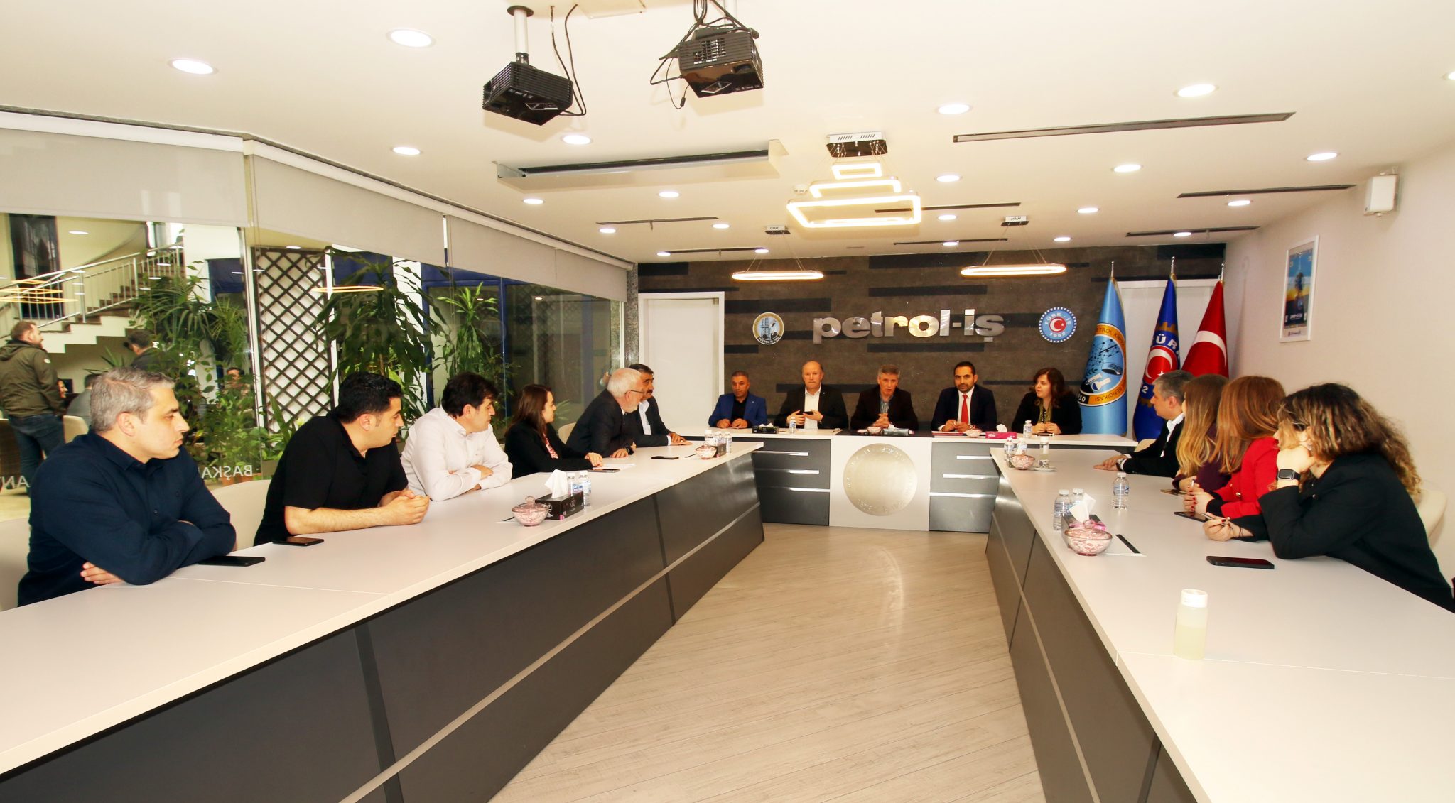 Sandoz Grup İşyerinde TİS İmzalandı