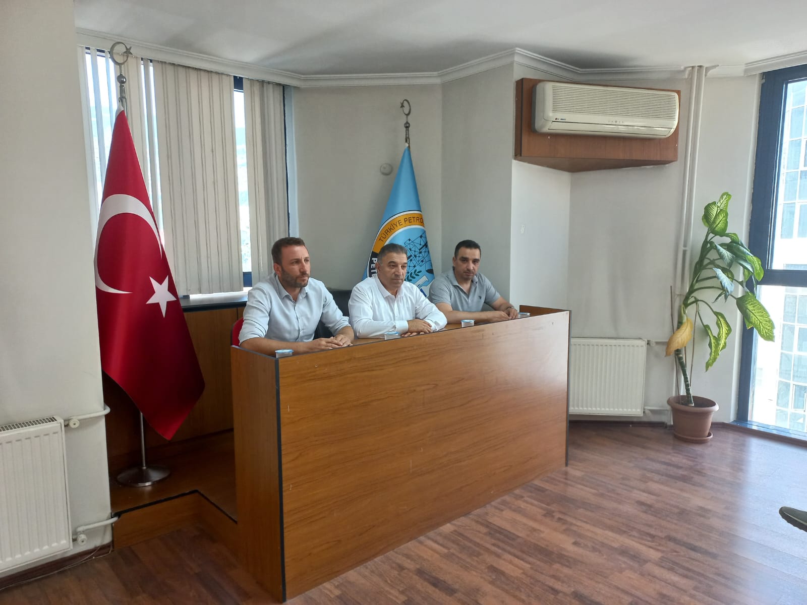 Genel Mali Sekreterimiz Bursa Şubemizin Temsilciler Kuruluna Katıldı