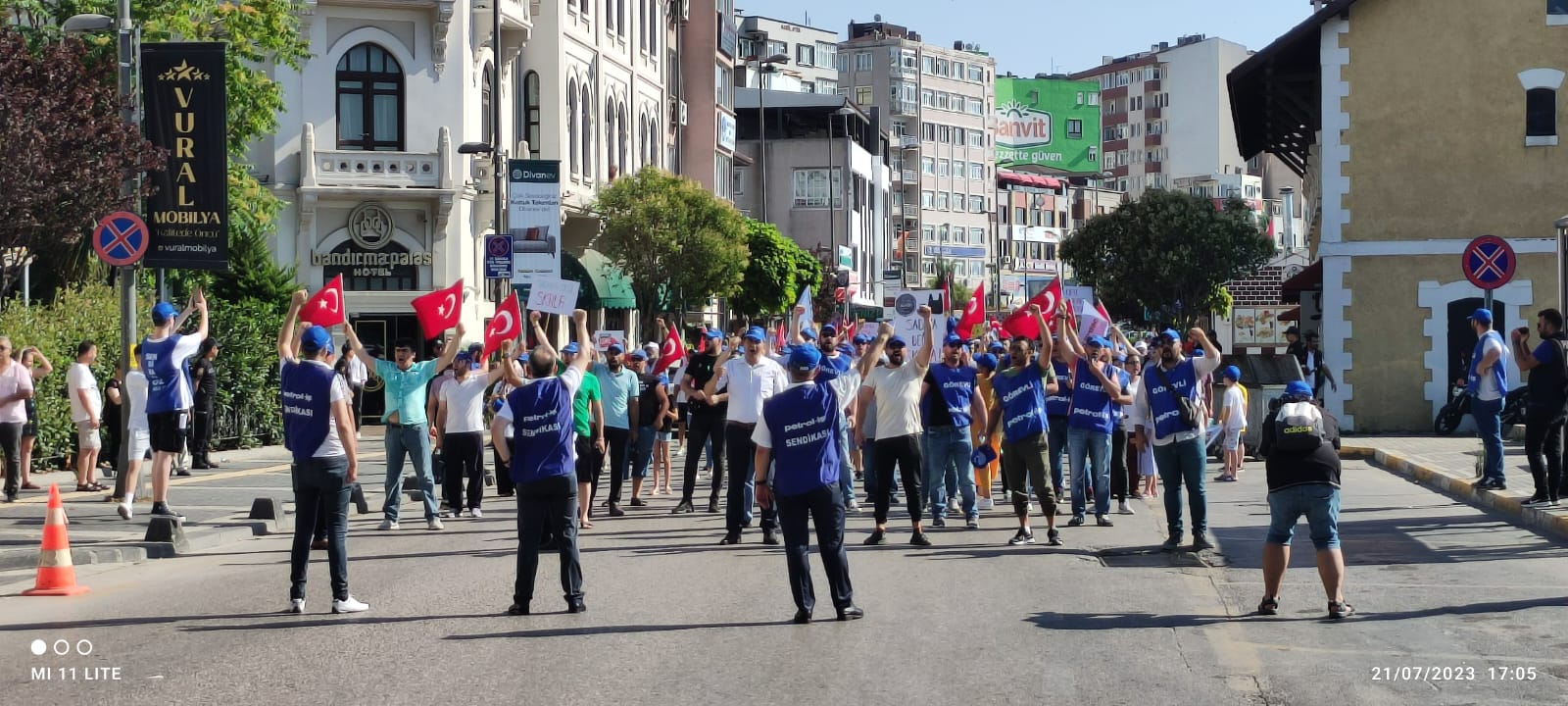 Bandırma Şubemizden Kitlesel Basın Açıklaması