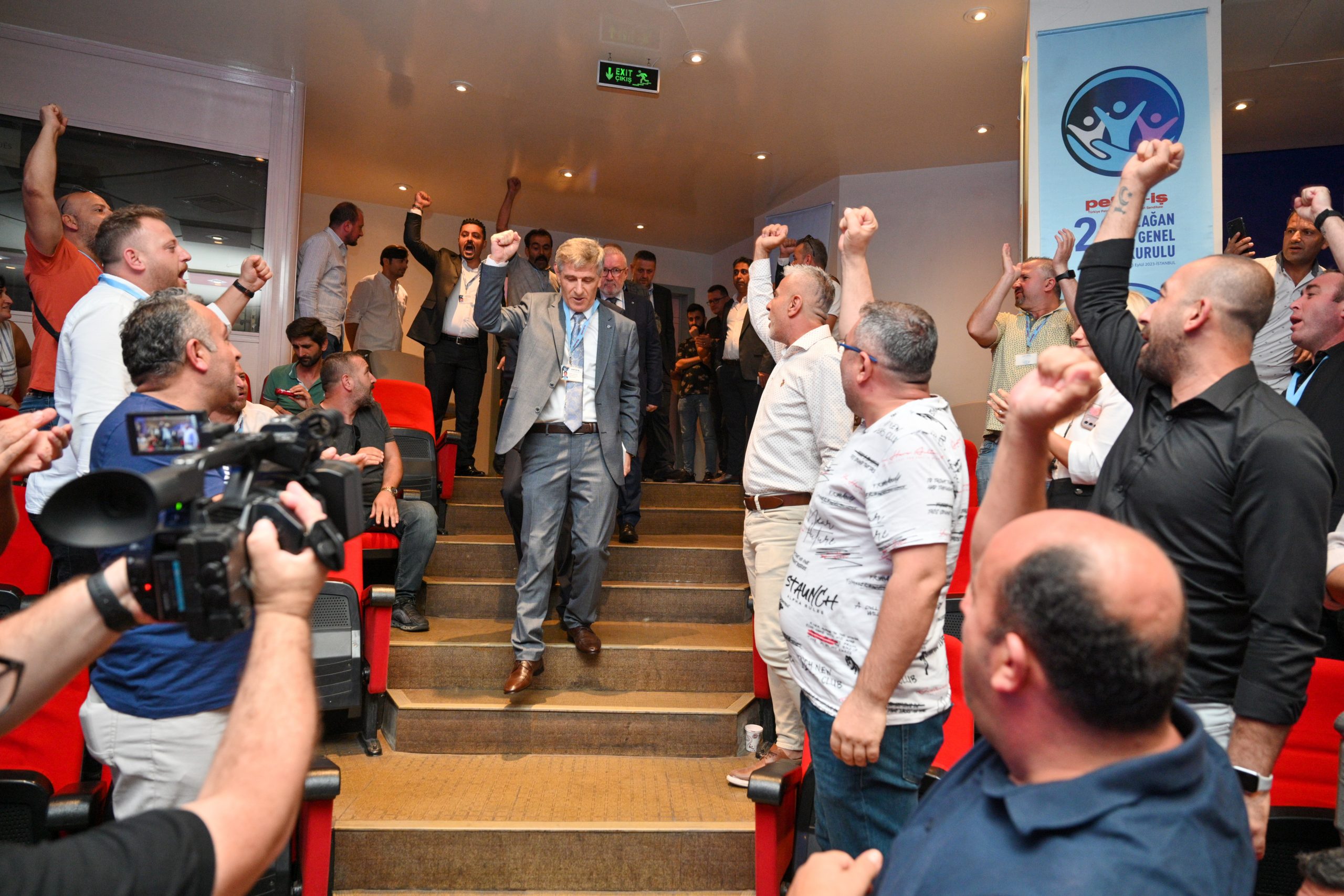 YENİ MERKEZ YÖNETİMİ BELİRLENDİ