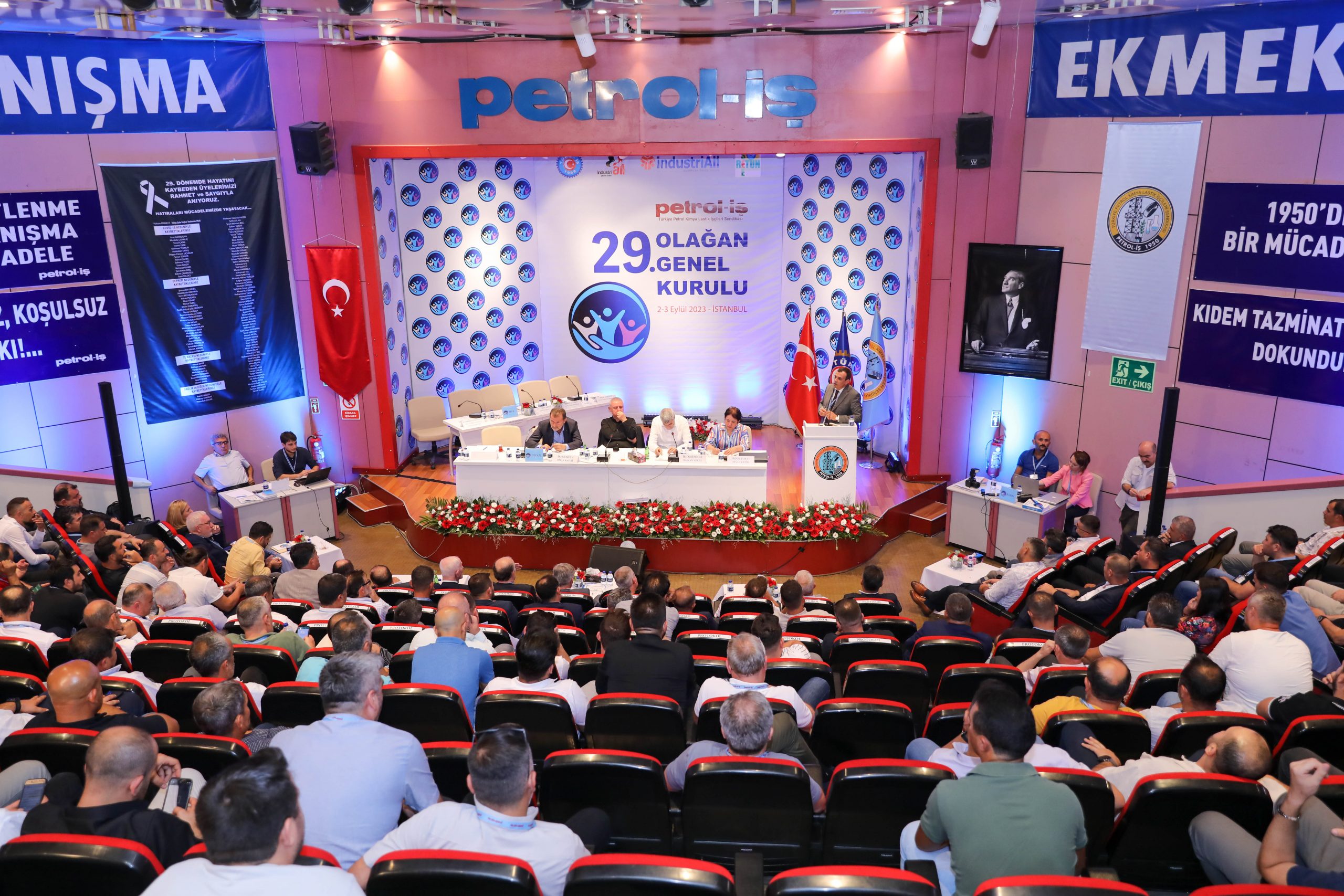 YENİ MERKEZ YÖNETİMİ BELİRLENDİ