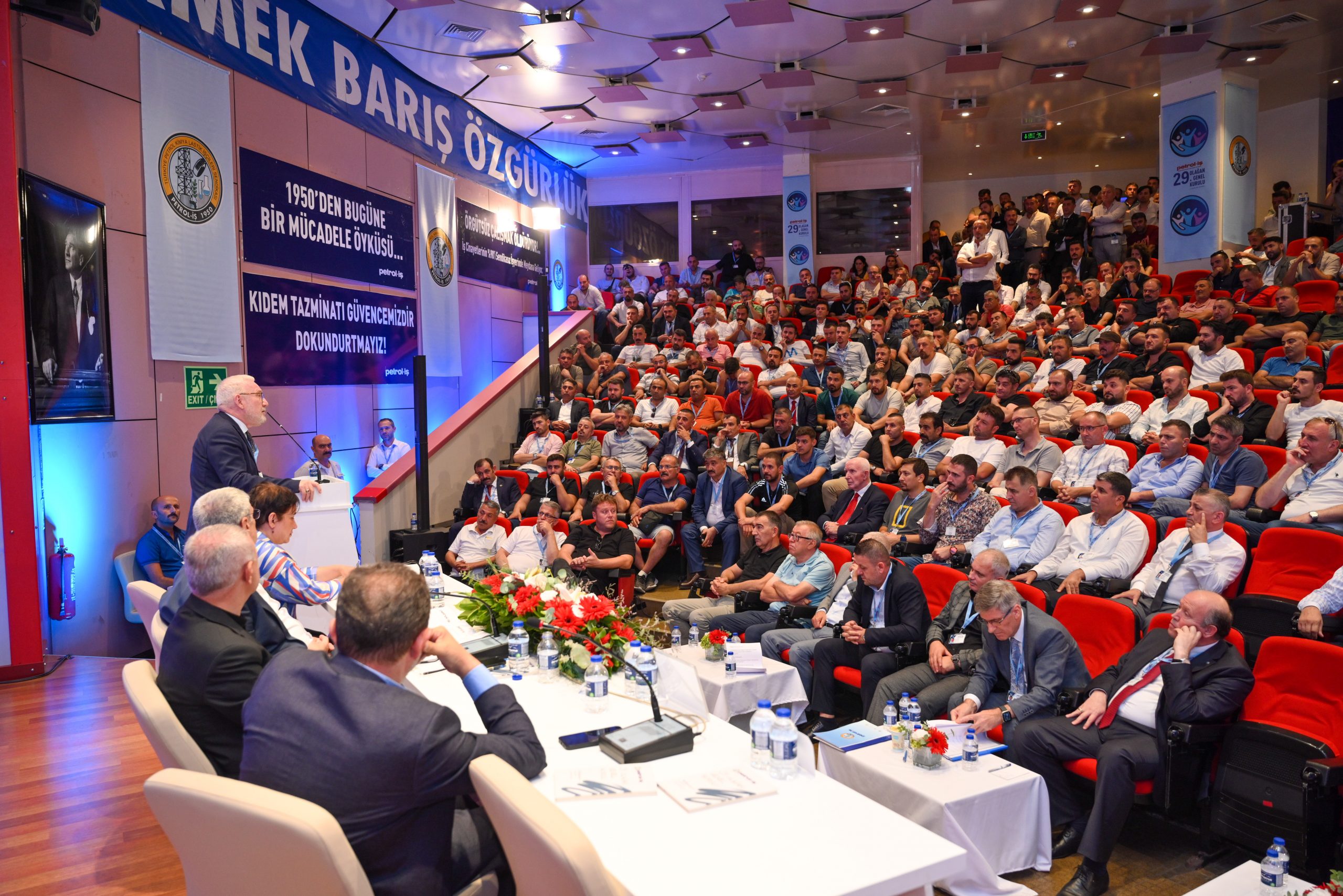 YENİ MERKEZ YÖNETİMİ BELİRLENDİ