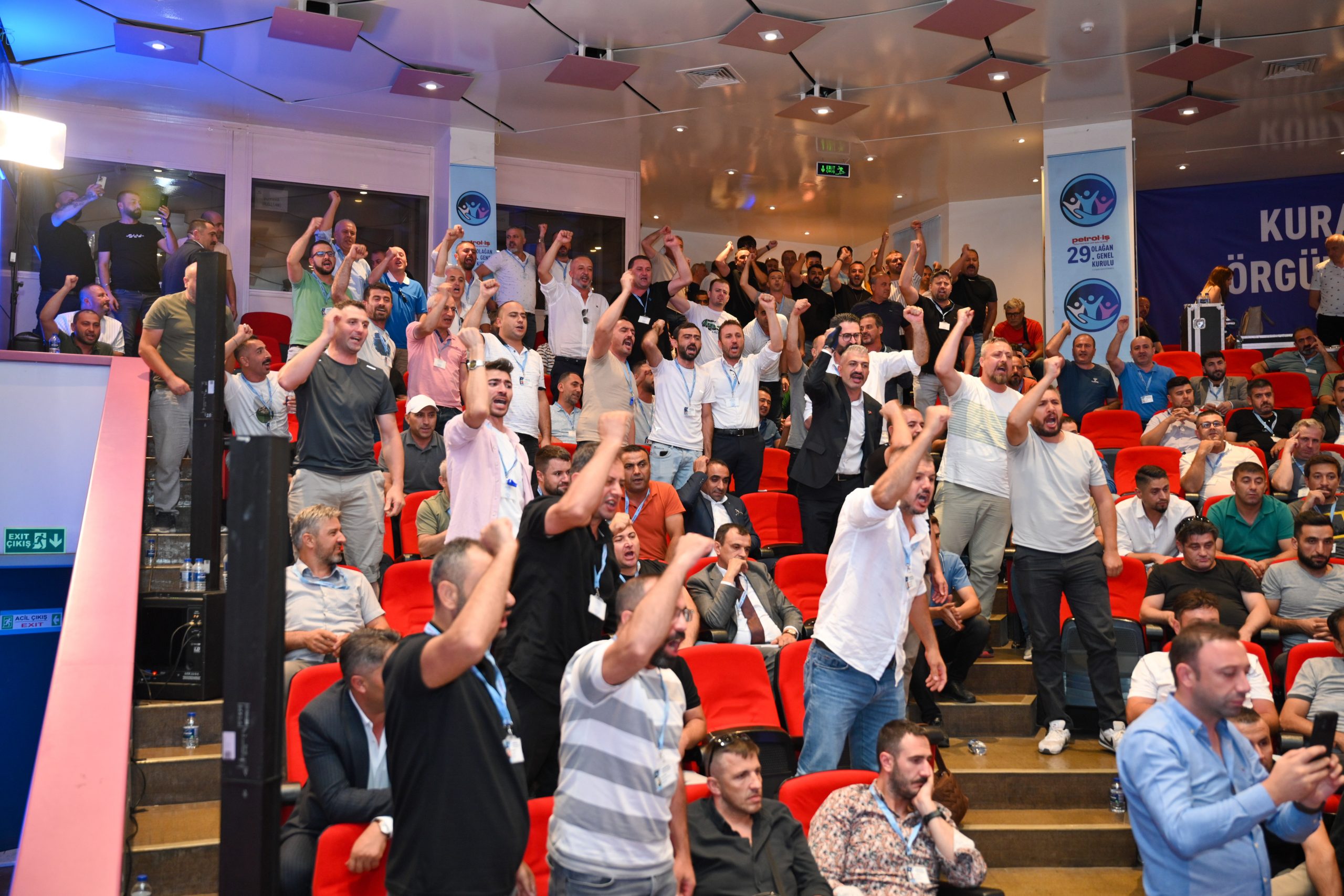 YENİ MERKEZ YÖNETİMİ BELİRLENDİ