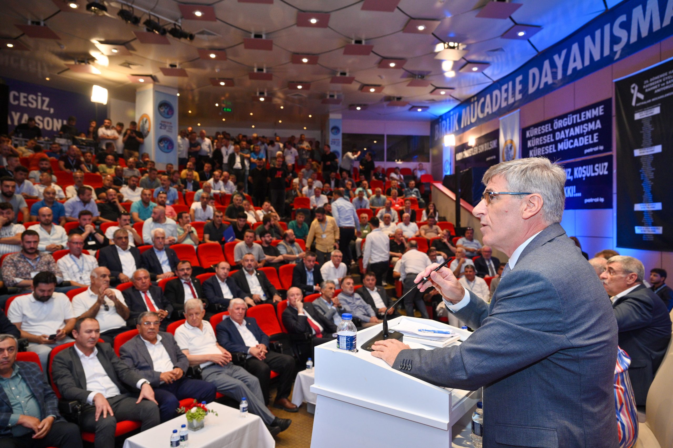 YENİ MERKEZ YÖNETİMİ BELİRLENDİ