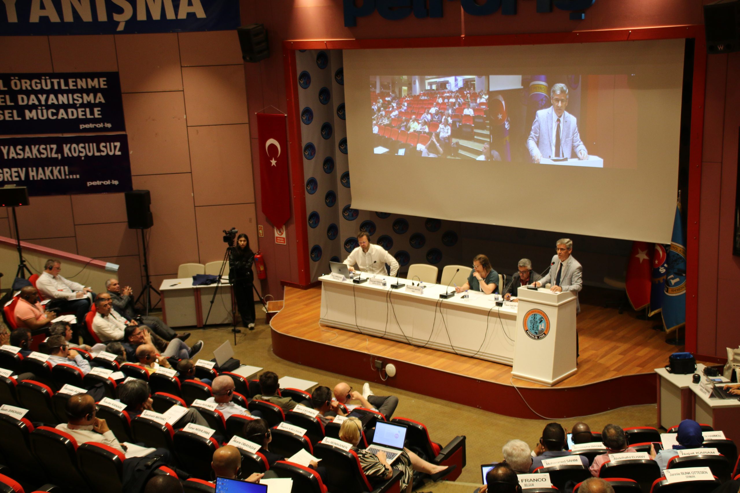 Dünya Kimya ve İlaç Sendikaları Toplantısı Başladı