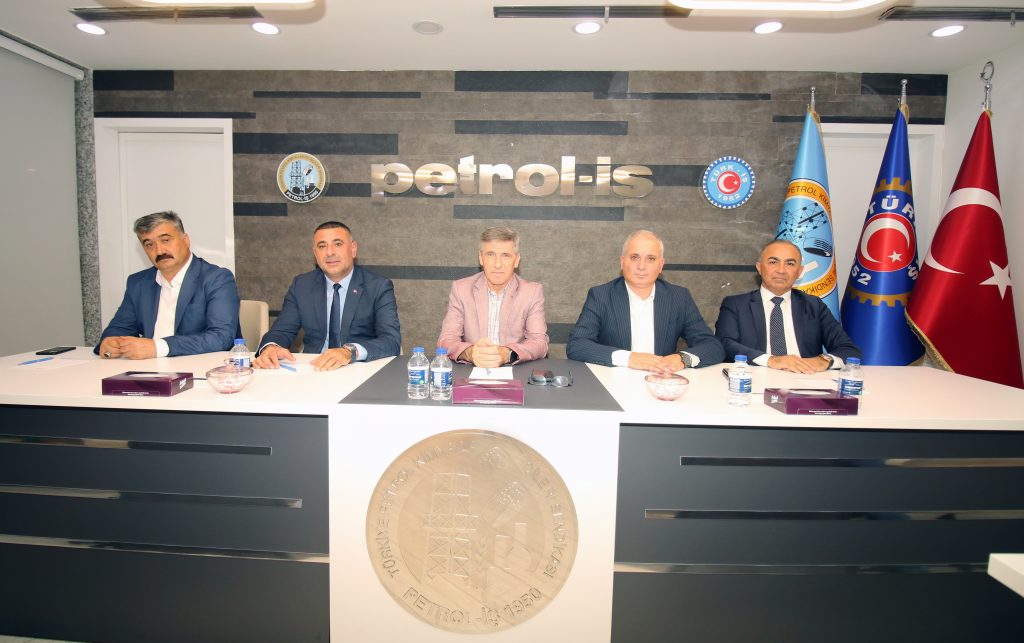 YENİ DÖNEMİN İLK BAŞKANLAR KURULU TOPLANDI