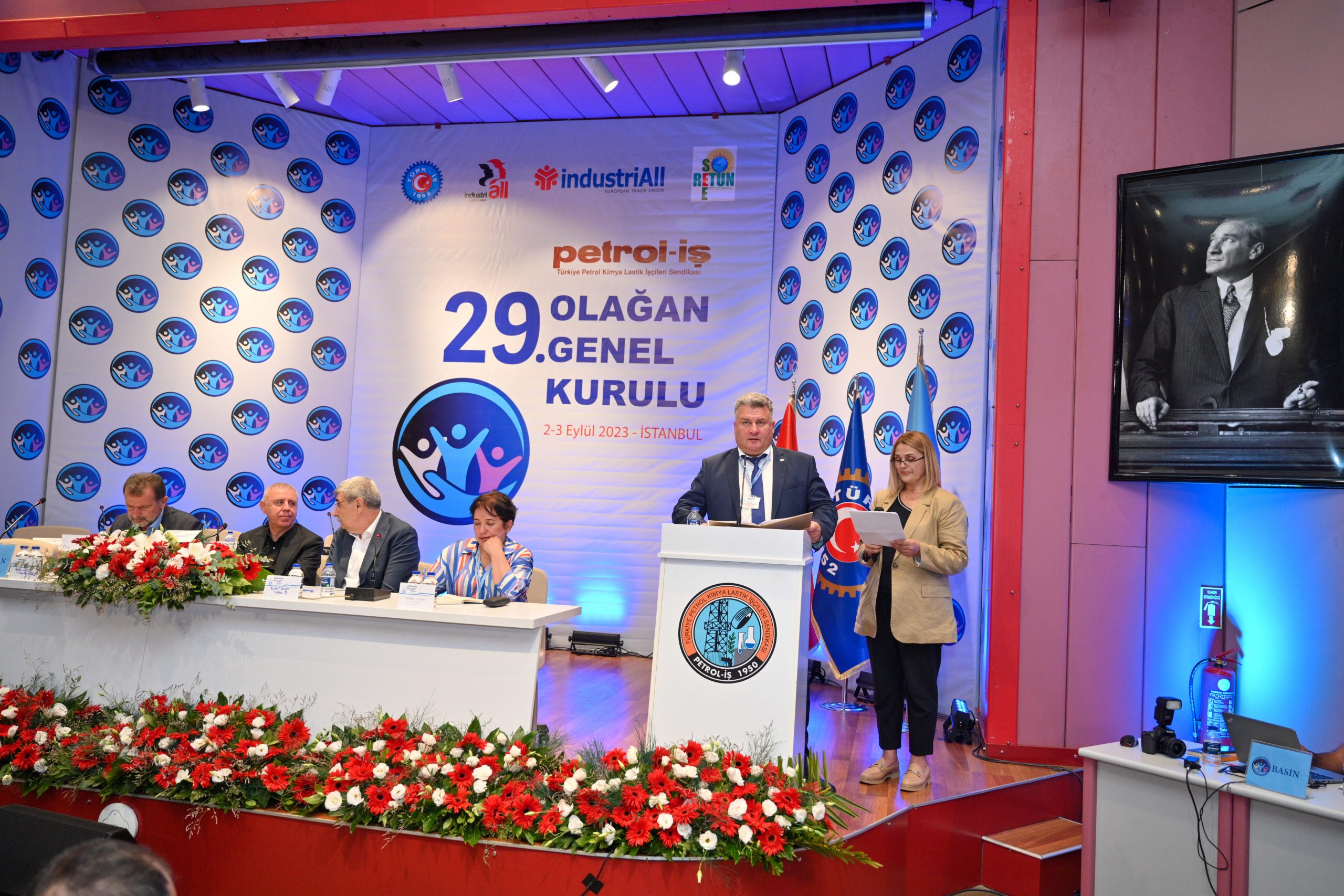 YENİ MERKEZ YÖNETİMİ BELİRLENDİ